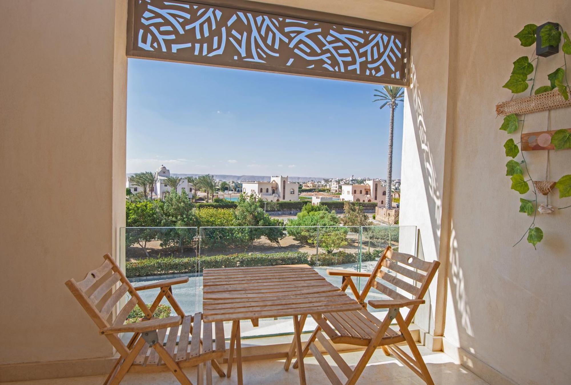Apartment Ollystays Mangroovy 1 Bedroom And Pool Free Access