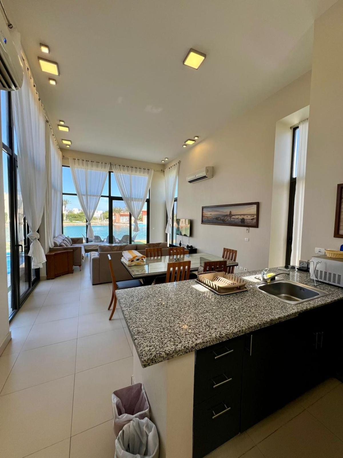 Tawila T1-17 -5 Bed Big *