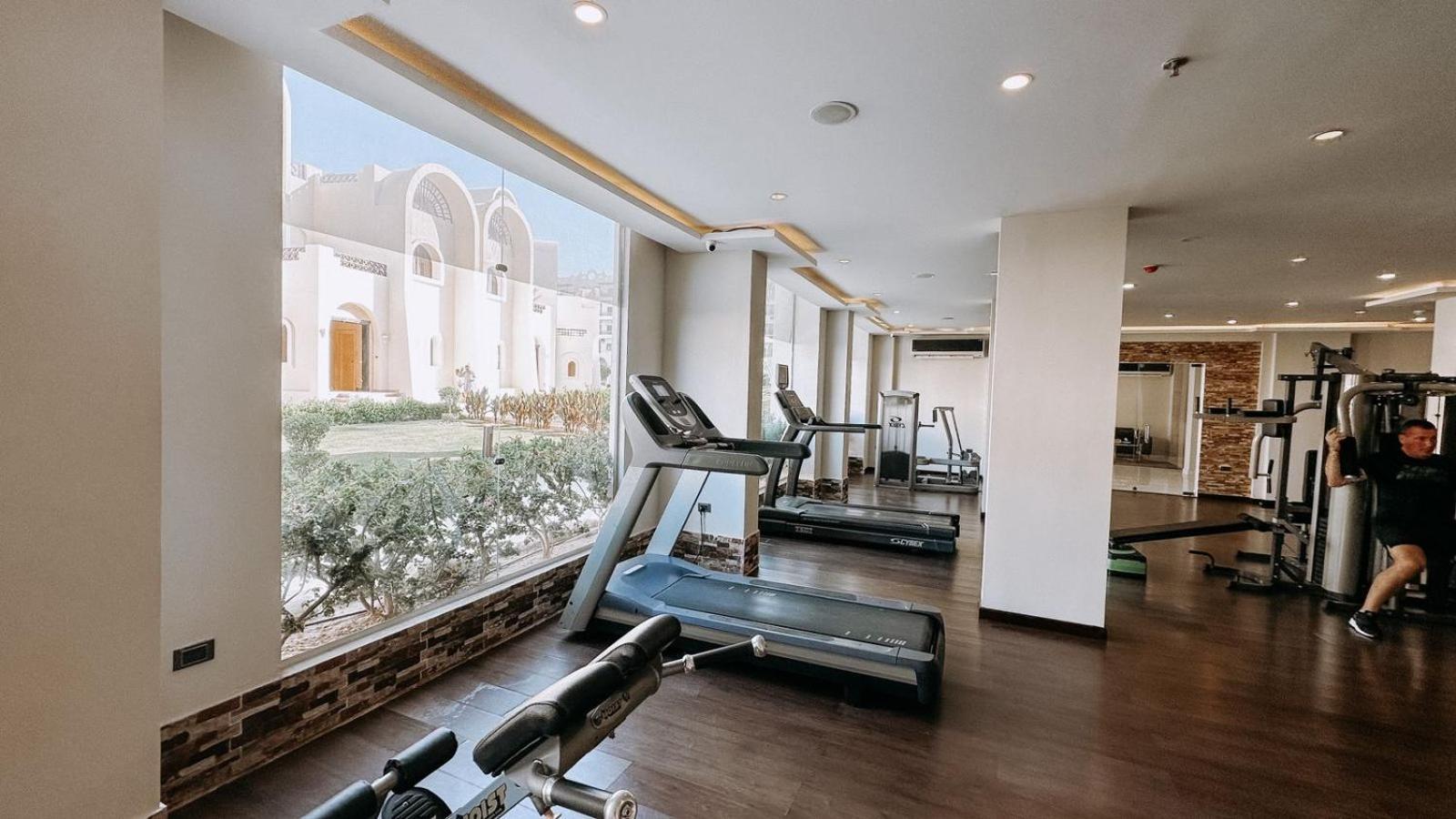 Buki-gravity-homes: Beachfront Luxury In Sahl Hasheesh Apartment *