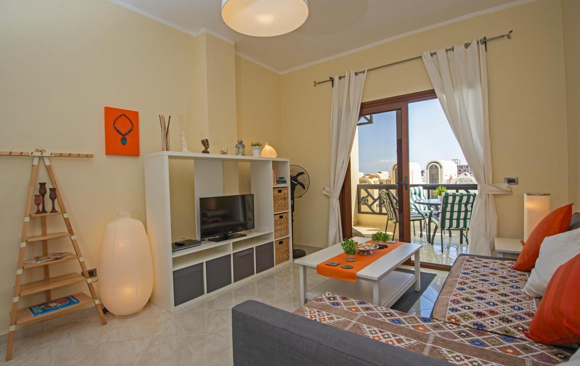 Apartment Buki-gravity-homes, App No2, Amazing Seaview In 5 Star Gravity Sahl Hasheesh-for Guests With Nonegyptian Passports Hurghada