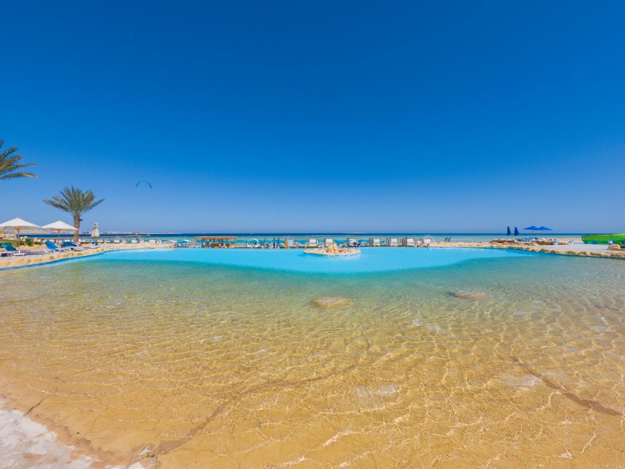 Buki-gravity-homes, App No2, Amazing Seaview In 5 Star Gravity Sahl Hasheesh-for Guests With Nonegyptian Passports Apartment