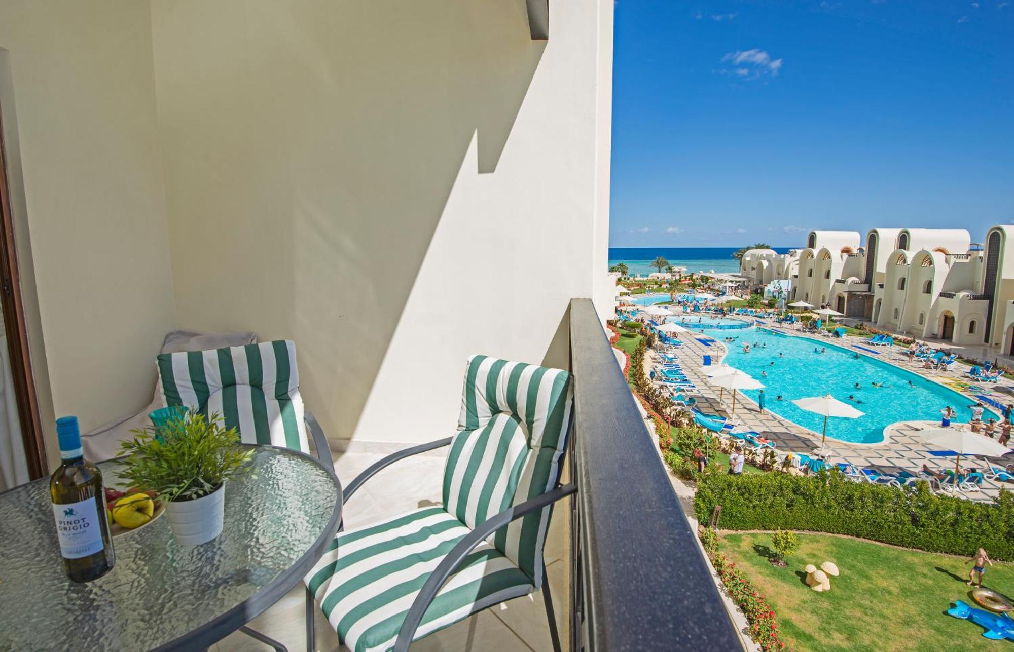 Buki-gravity-homes, App No2, Amazing Seaview In 5 Star Gravity Sahl Hasheesh-for Guests With Nonegyptian Passports Apartment