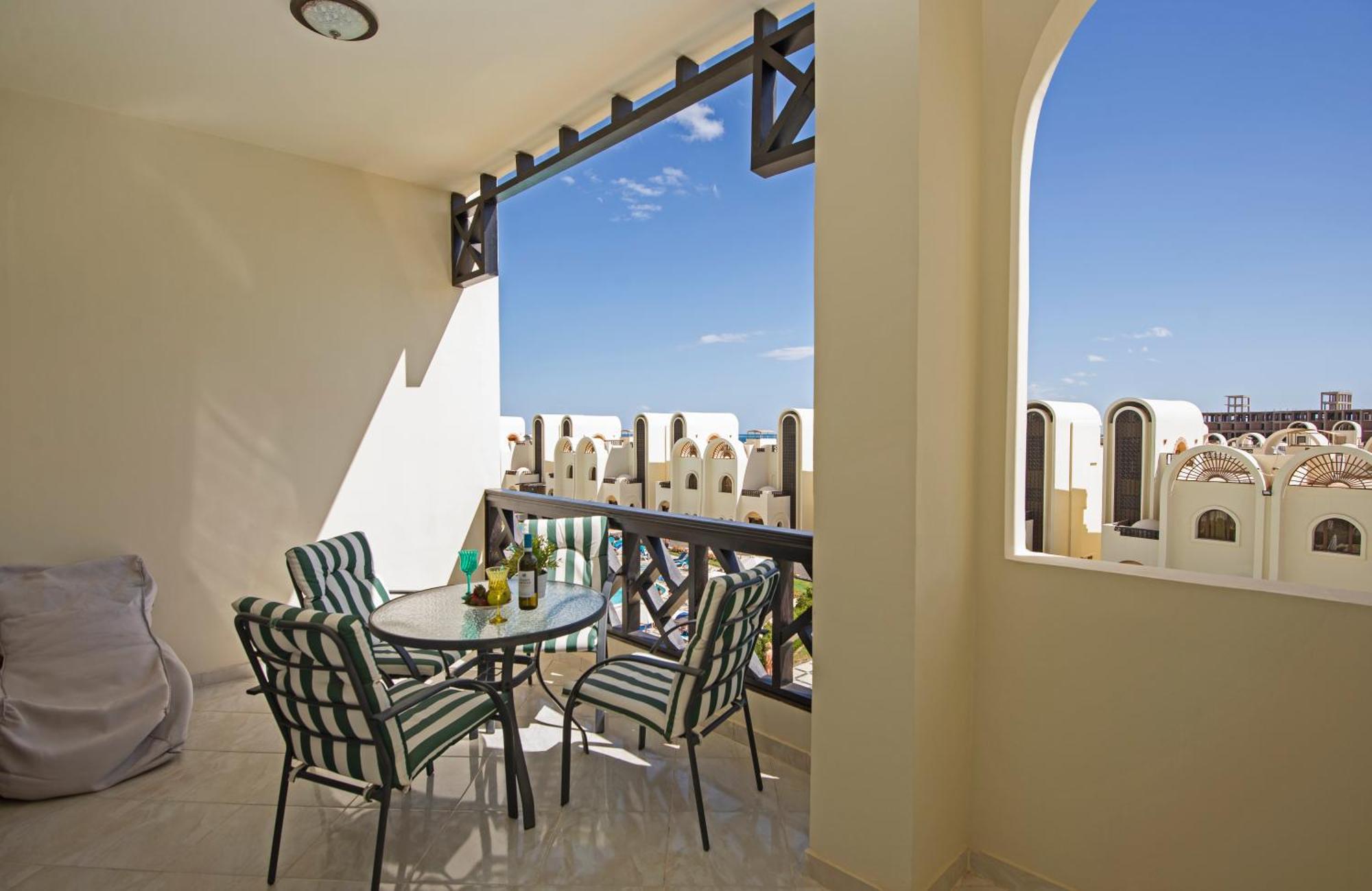 Buki-gravity-homes, App No2, Amazing Seaview In 5 Star Gravity Sahl Hasheesh-for Guests With Nonegyptian Passports *