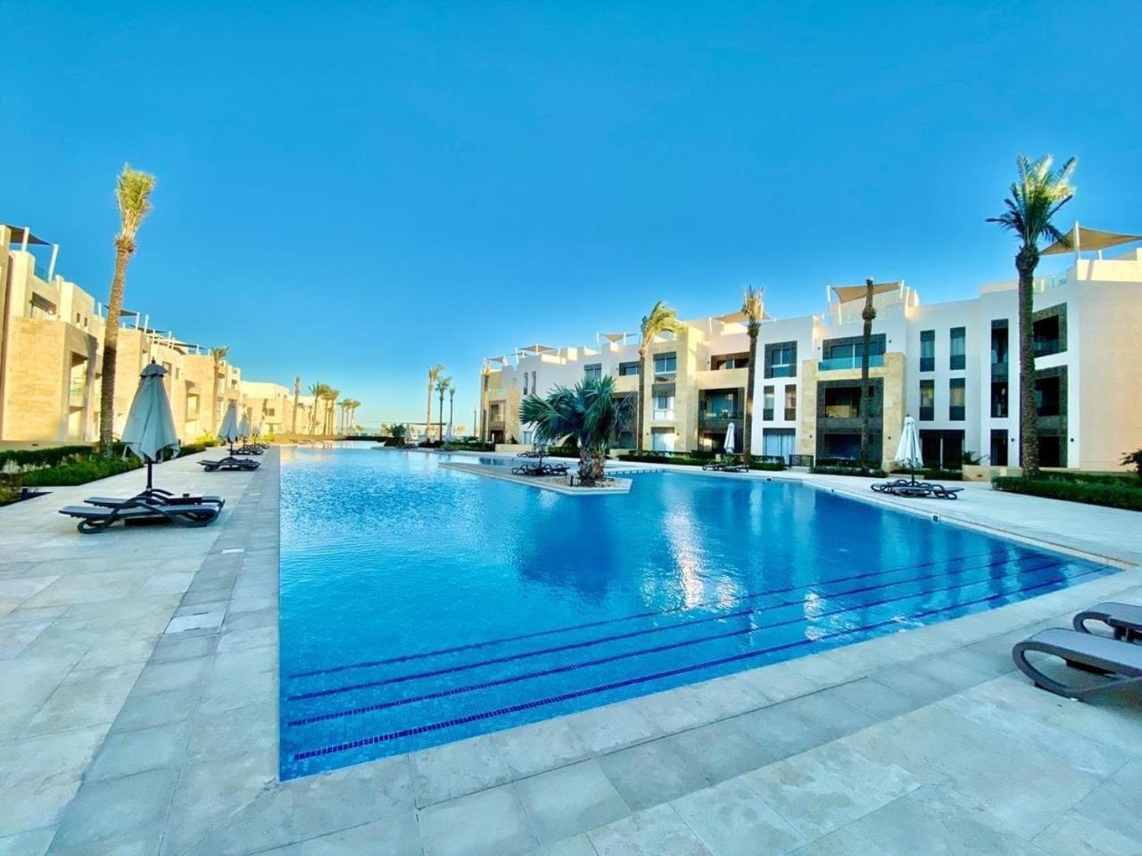 Apartment Fabulous Sea View 1 Bedroom & Private Garden To The Pool At Mangroovy *
