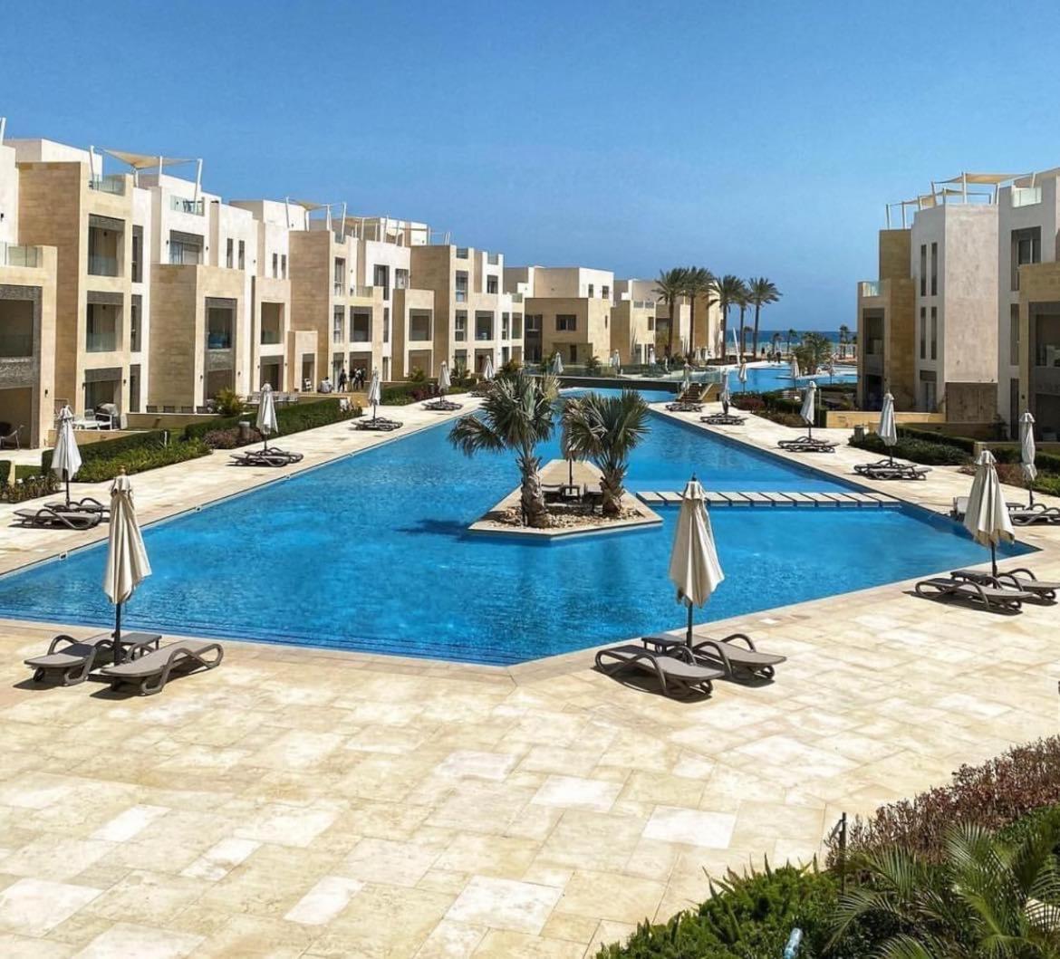 Fabulous Sea View 1 Bedroom & Private Garden To The Pool At Mangroovy Hurghada