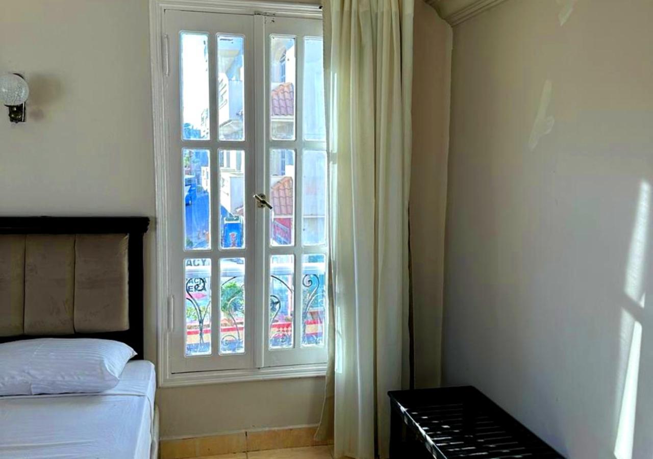 Davinci Hotel 3*
