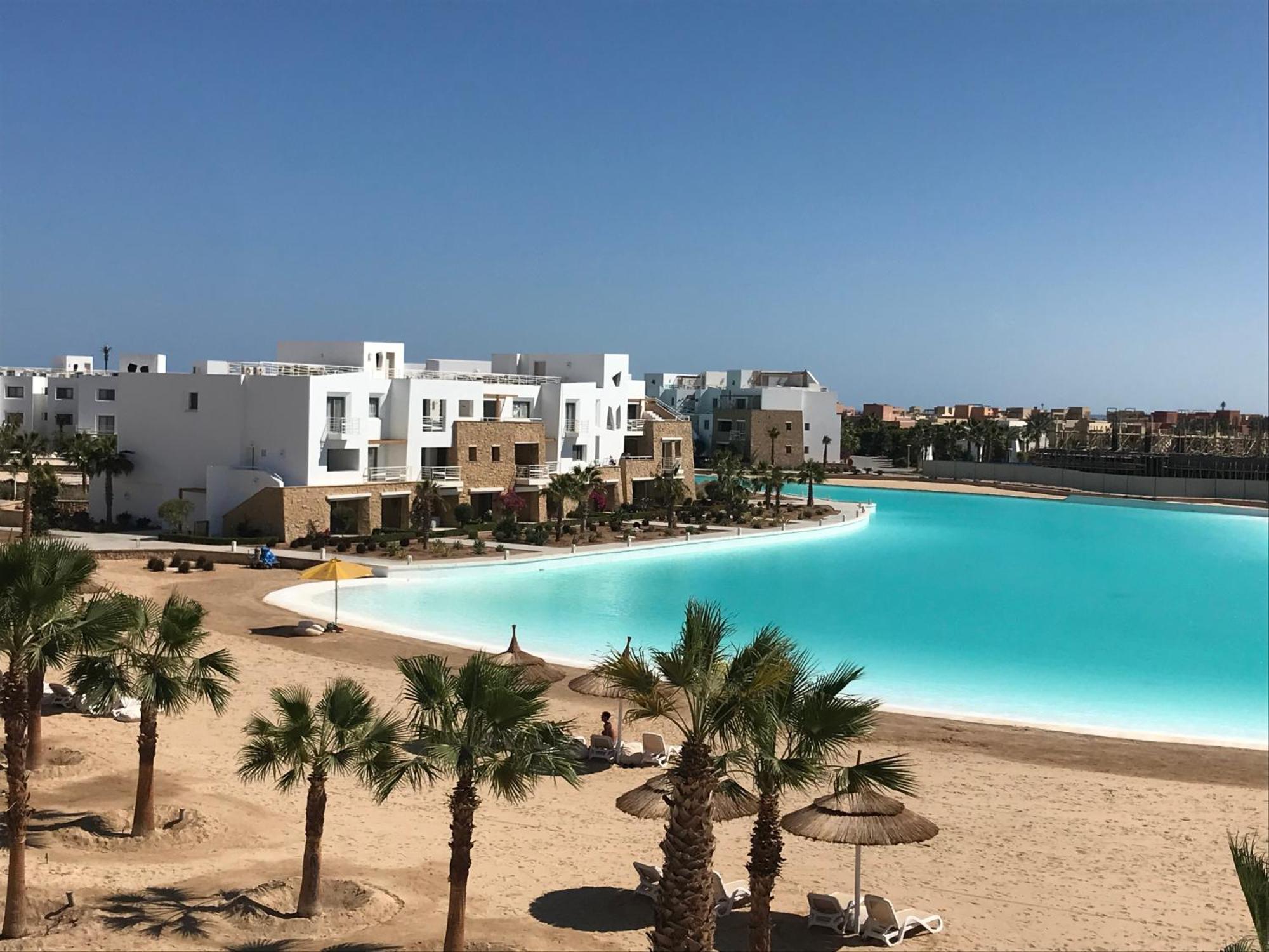 El Gouna Swan Lake I Direct Lake View I 3 Master Bedrooms Chalet Apartment Hurghada