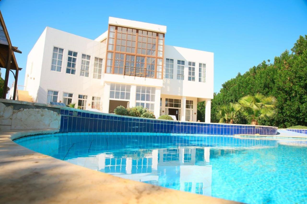 ٨٥ رابعه مدينة نصر القاهرة Hurghada