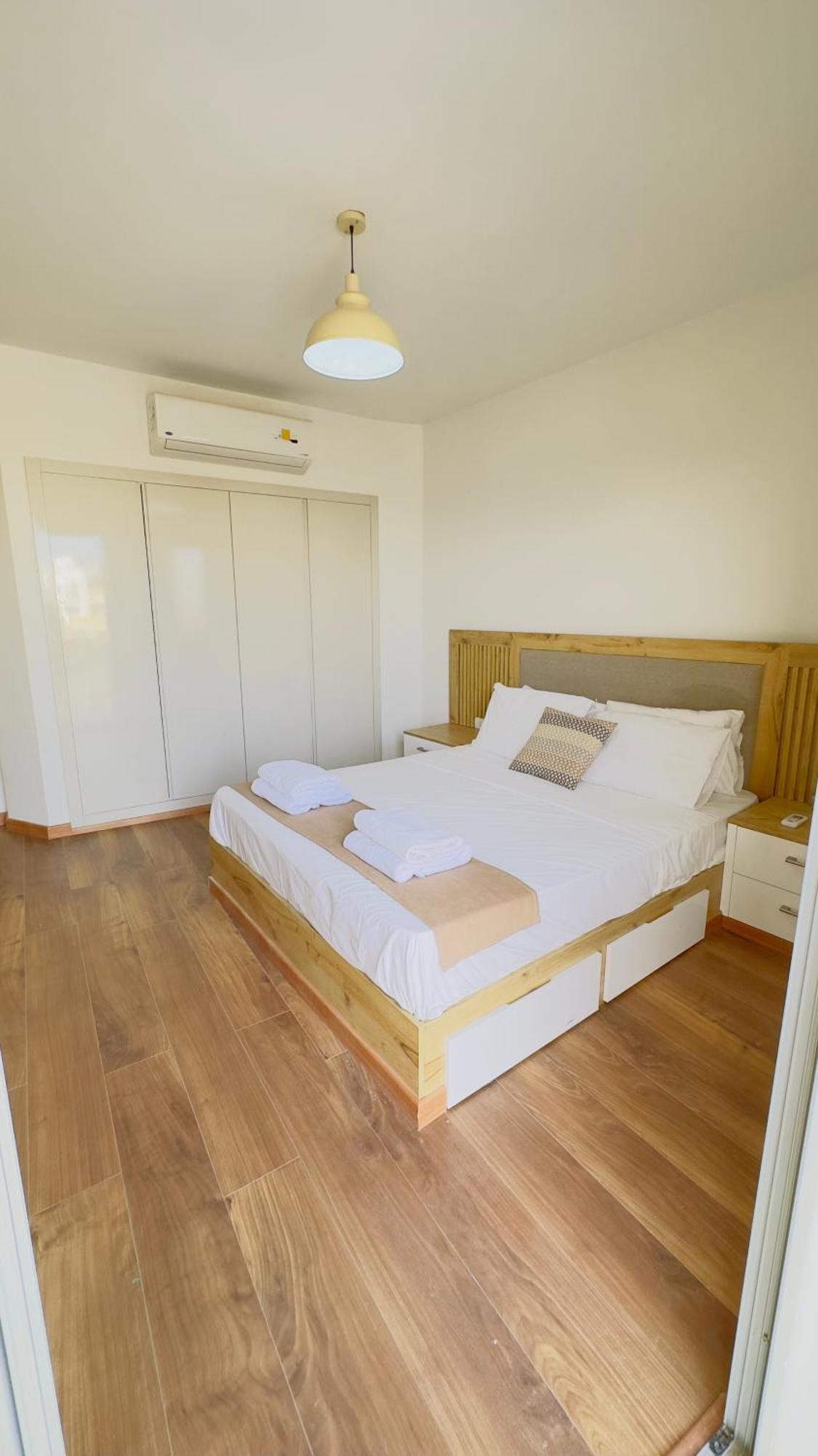 Apartment Luxury 3 Bedroom In Swan *