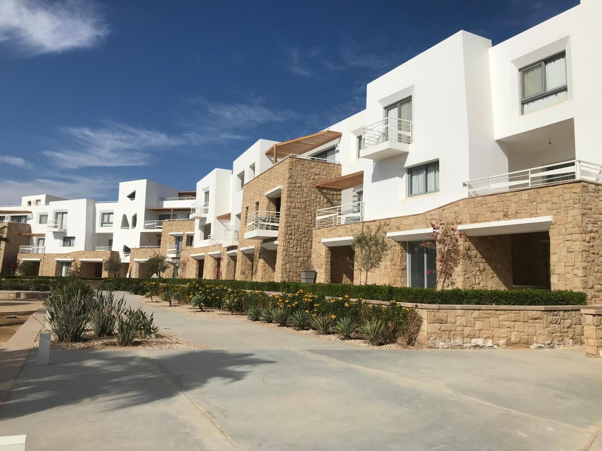 El Gouna Swan Lake I Direct Lake View I 3 Master Bedrooms Chalet Apartment Hurghada