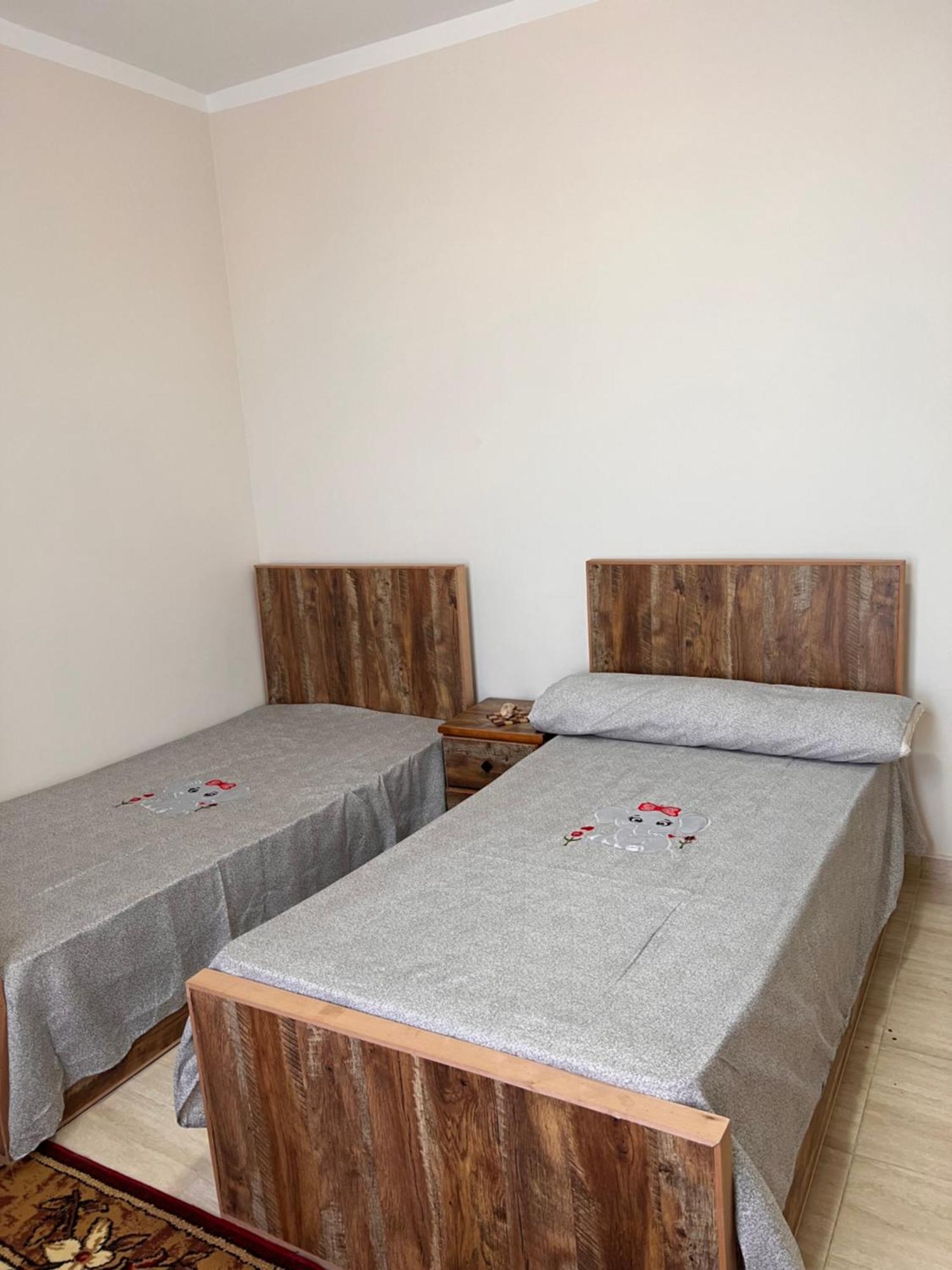 Apartment Lemar