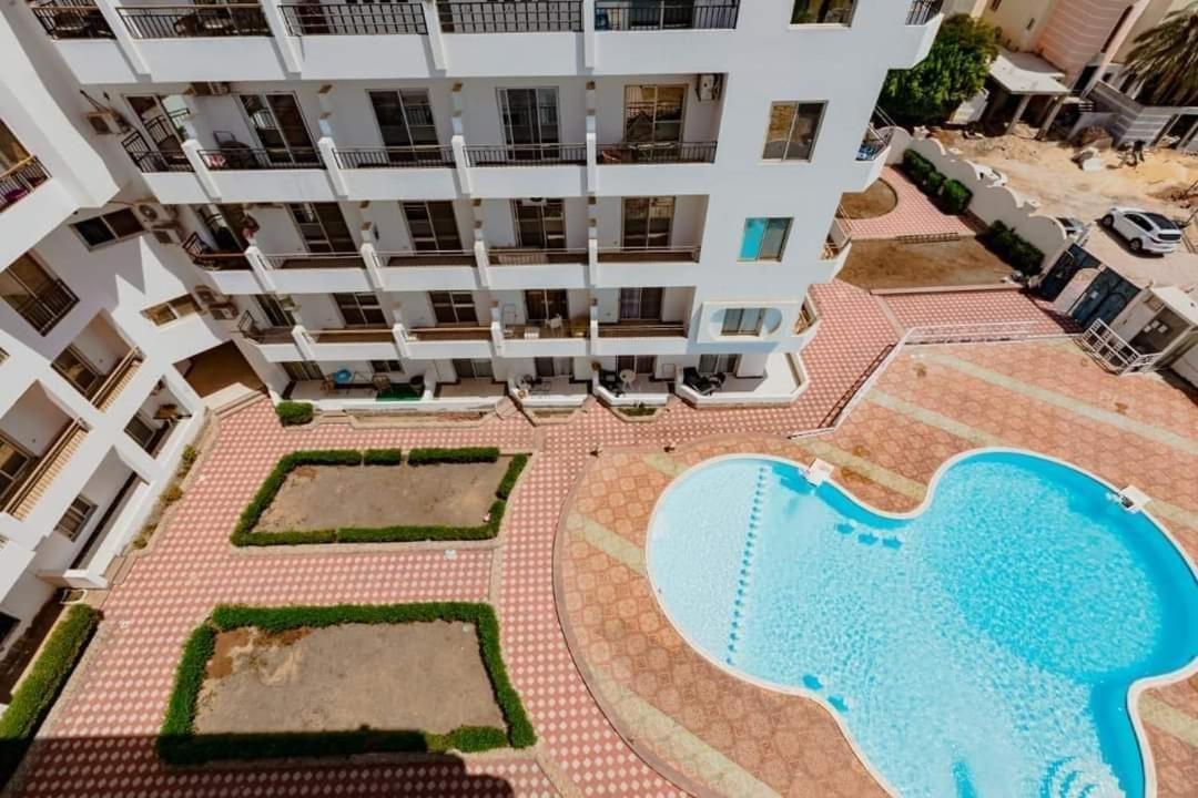 Modern Amenities Apartment