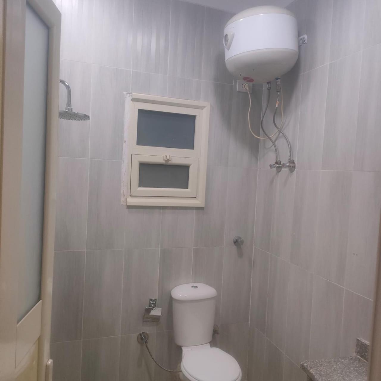 Sea View Apartment *