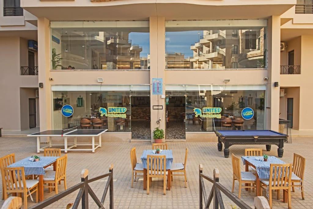 2 Bed Pool View Aqua Tropical Near El Gouna *