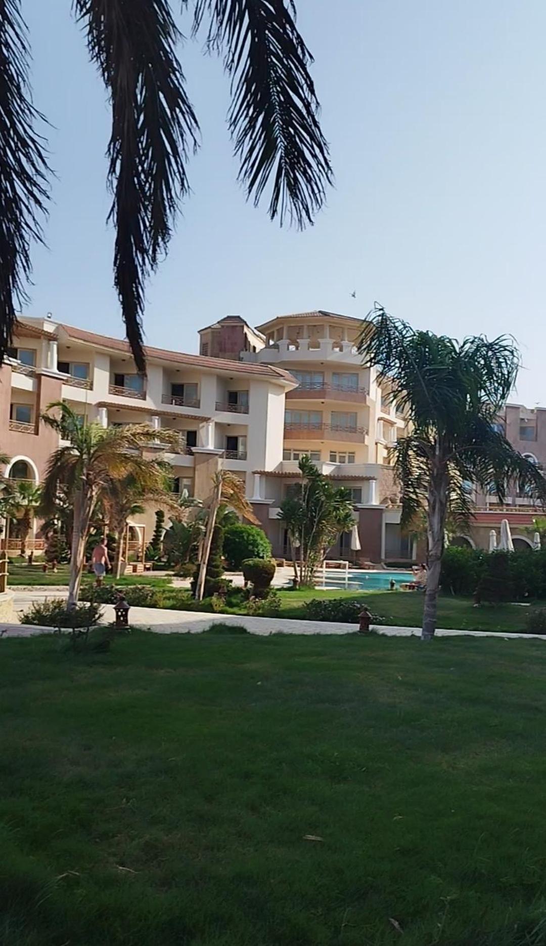 Royal Aparthotel