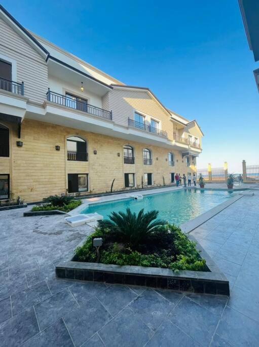 Aqua Blue Bay Beachfront 1 Bed Near El Gouna Apartment