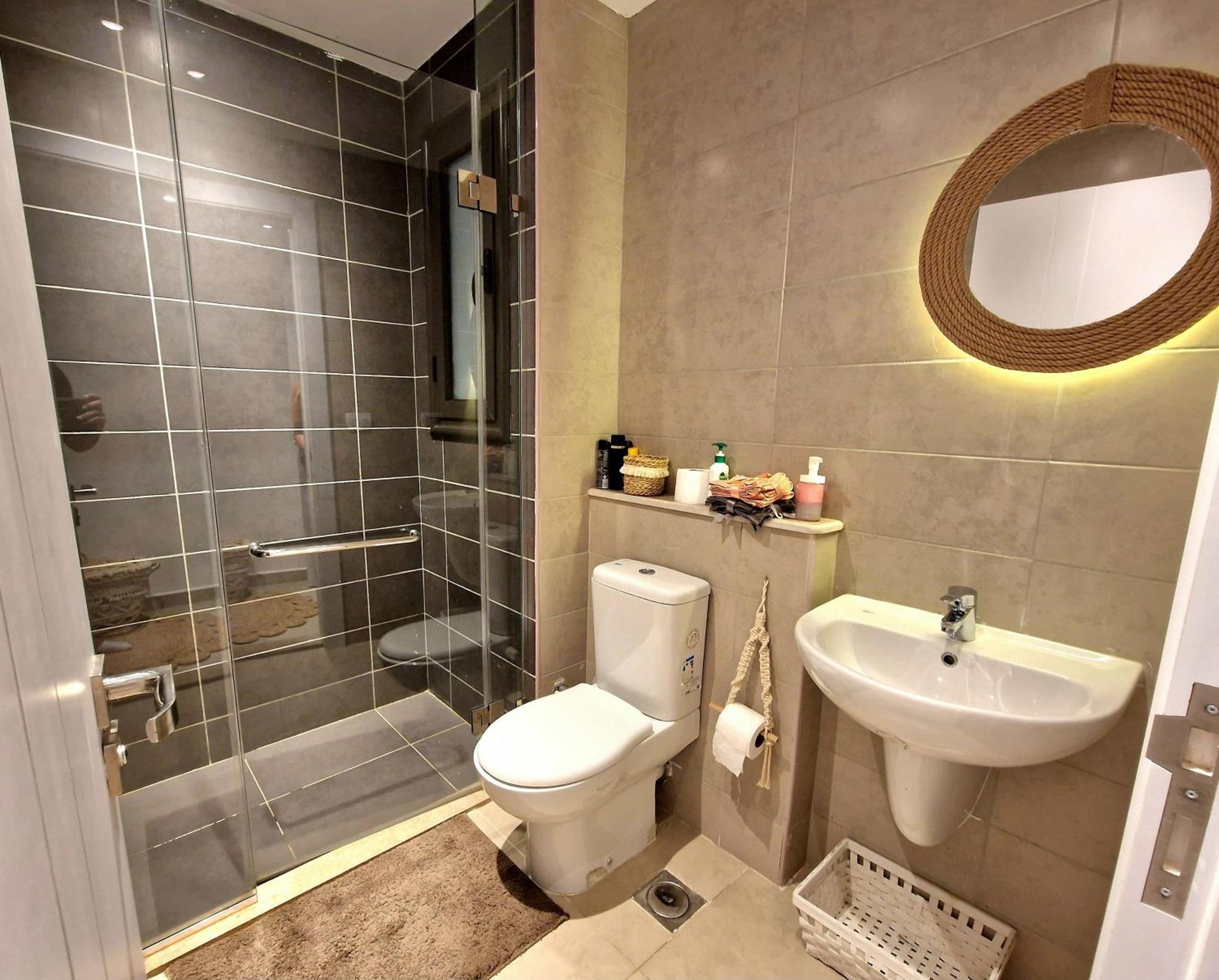 Spacious And Stylish 2 Bedroom Unit In El Gouna Apartment *