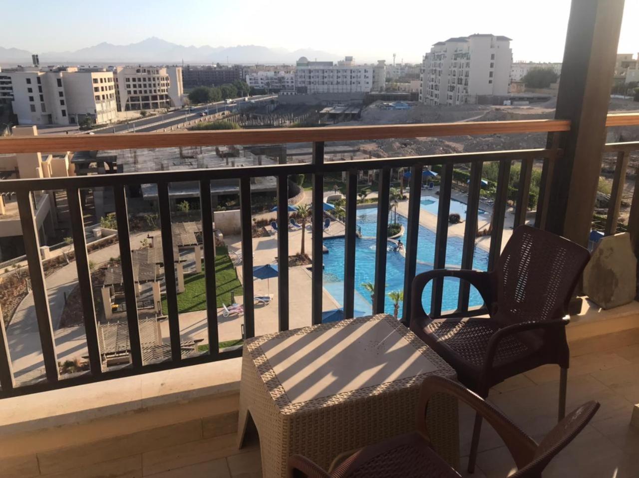 In Aldau Heights
