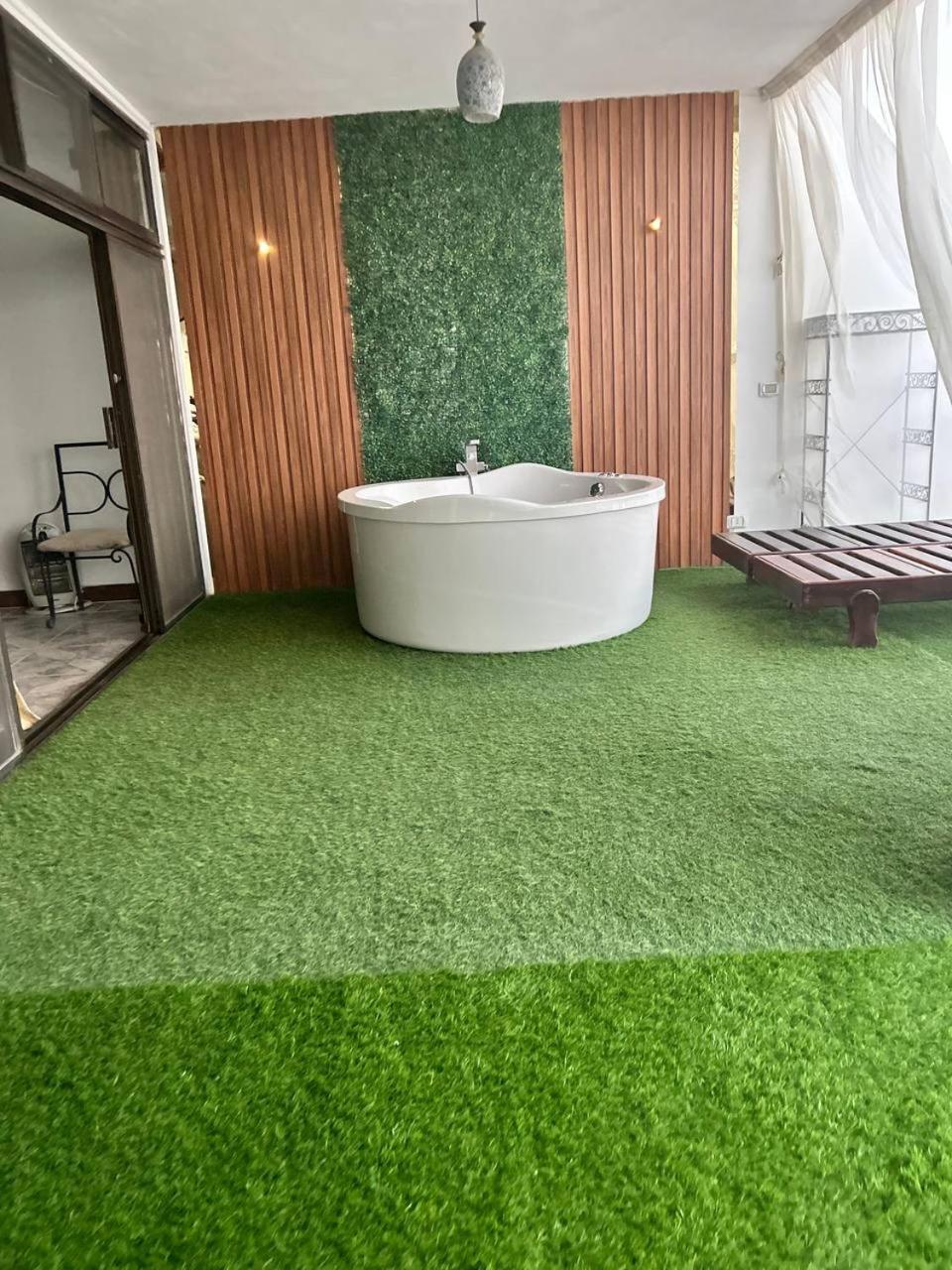 Apartment Cordoba Sea View With Open Air Jacuzzi At Mastaba *