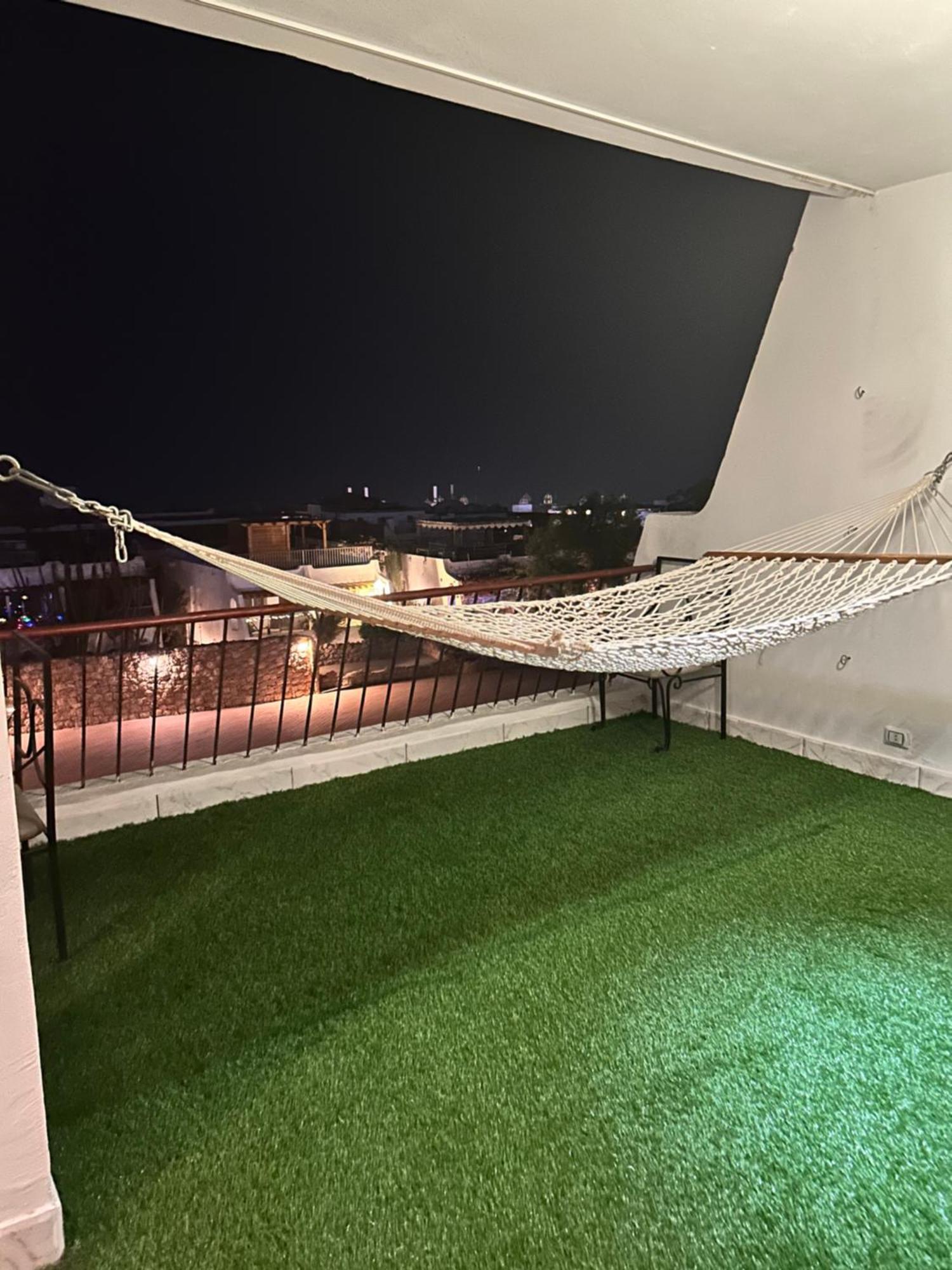 Cordoba Sea View With Open Air Jacuzzi At Mastaba Apartment *