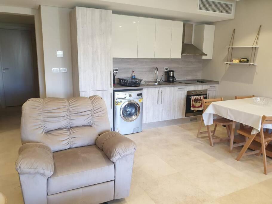 Apartment Mangroovy - 2br Prodigious Ground Pool & Sea View Hurghada