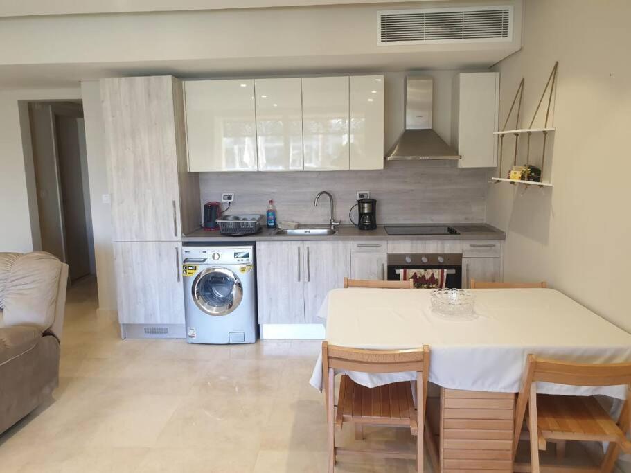 Mangroovy - 2br Prodigious Ground Pool & Sea View