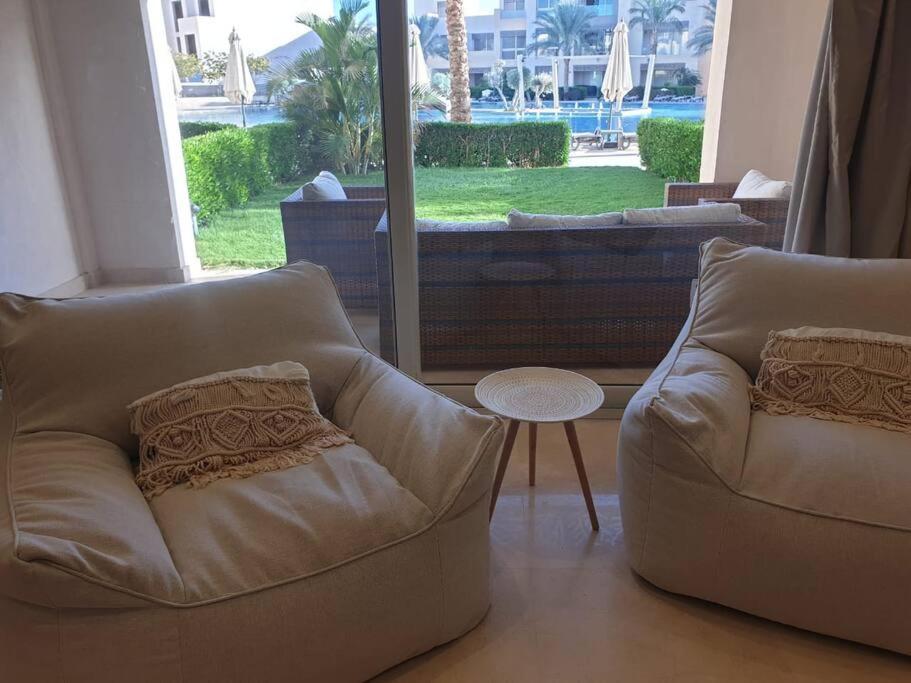 Mangroovy - 2br Prodigious Ground Pool & Sea View Apartment *