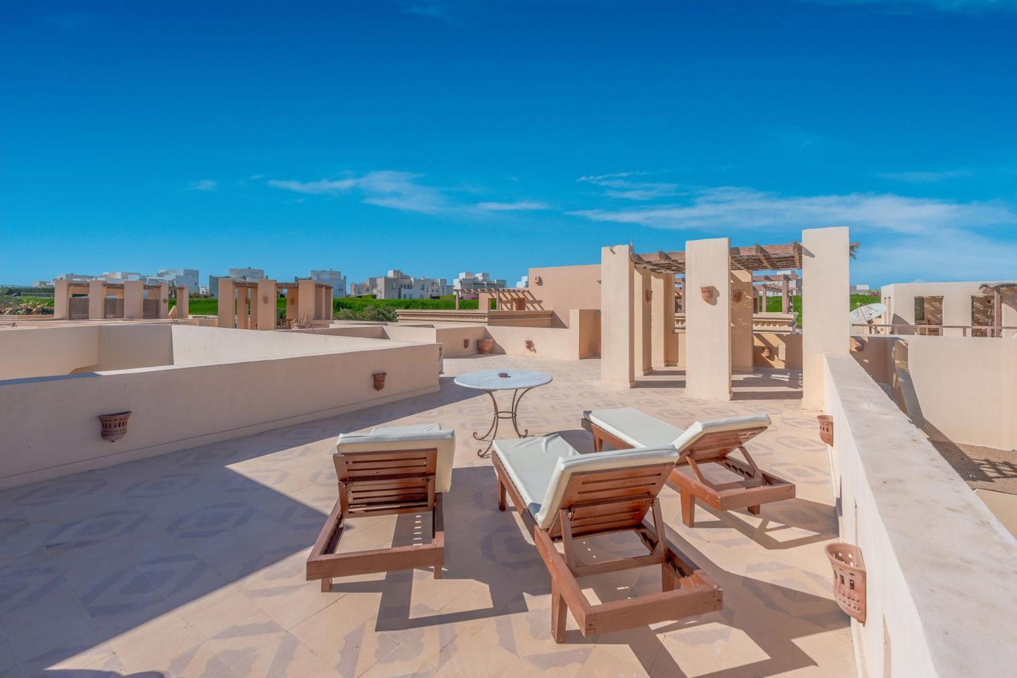 Apartment Spacious With Roof Terrace In Abu Tig Marina Mb5-2-102 Hurghada