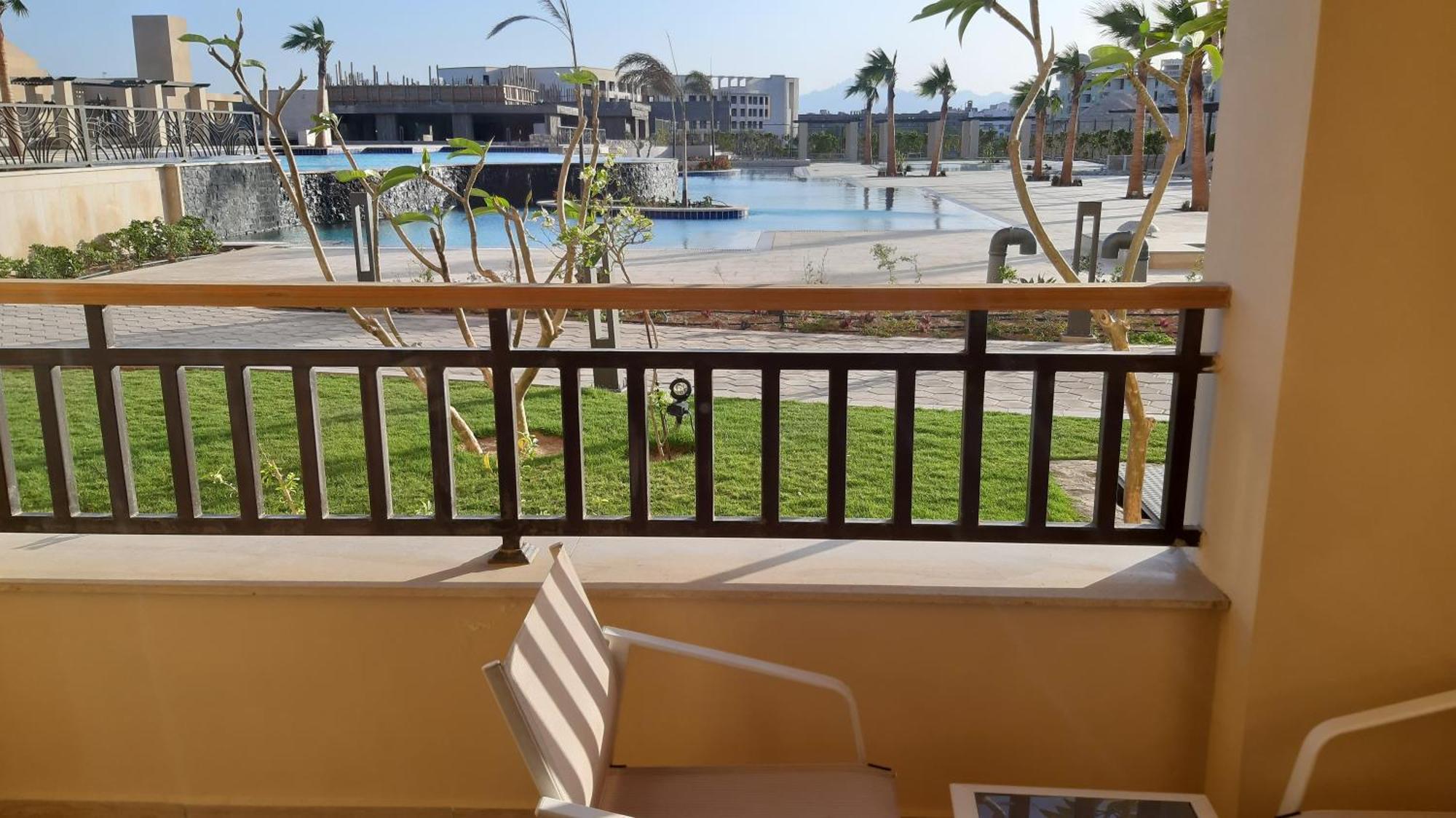Apartment In Aldau Heights