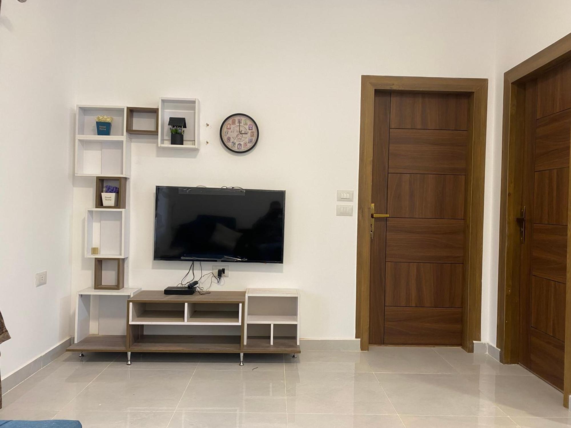 Sweet Apartment *