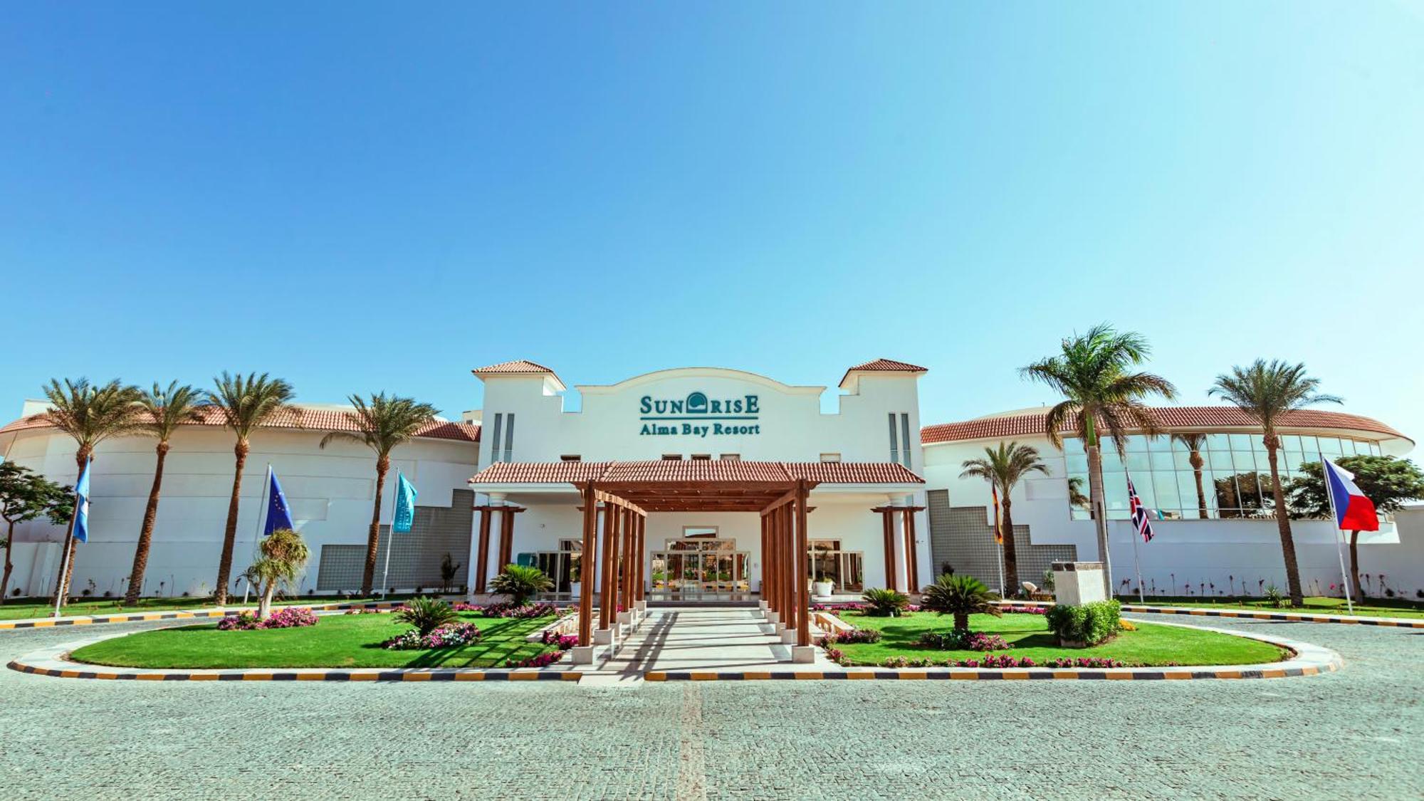 Sunrise Alma Bay Resort 4*
