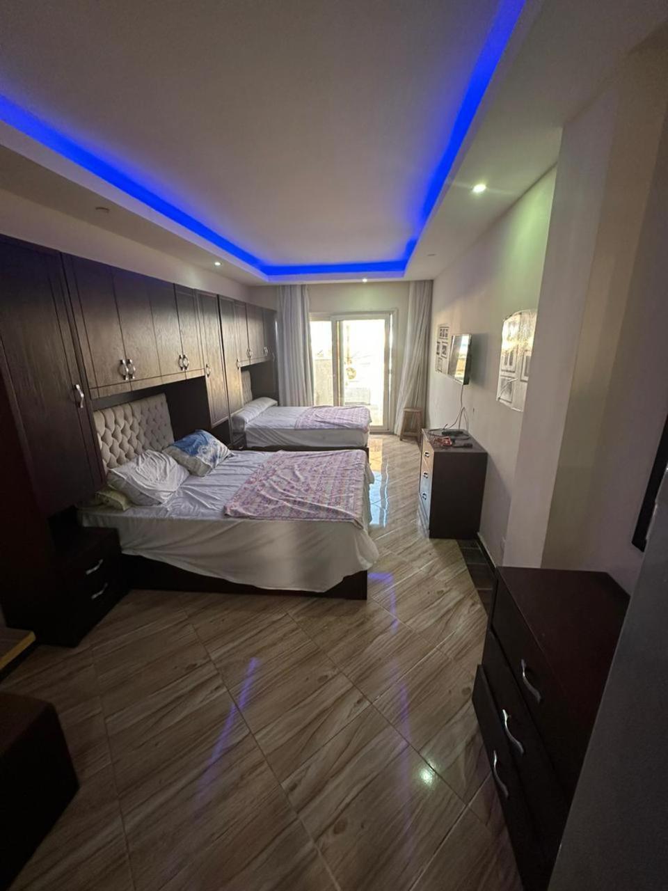 Apartment Sea Front