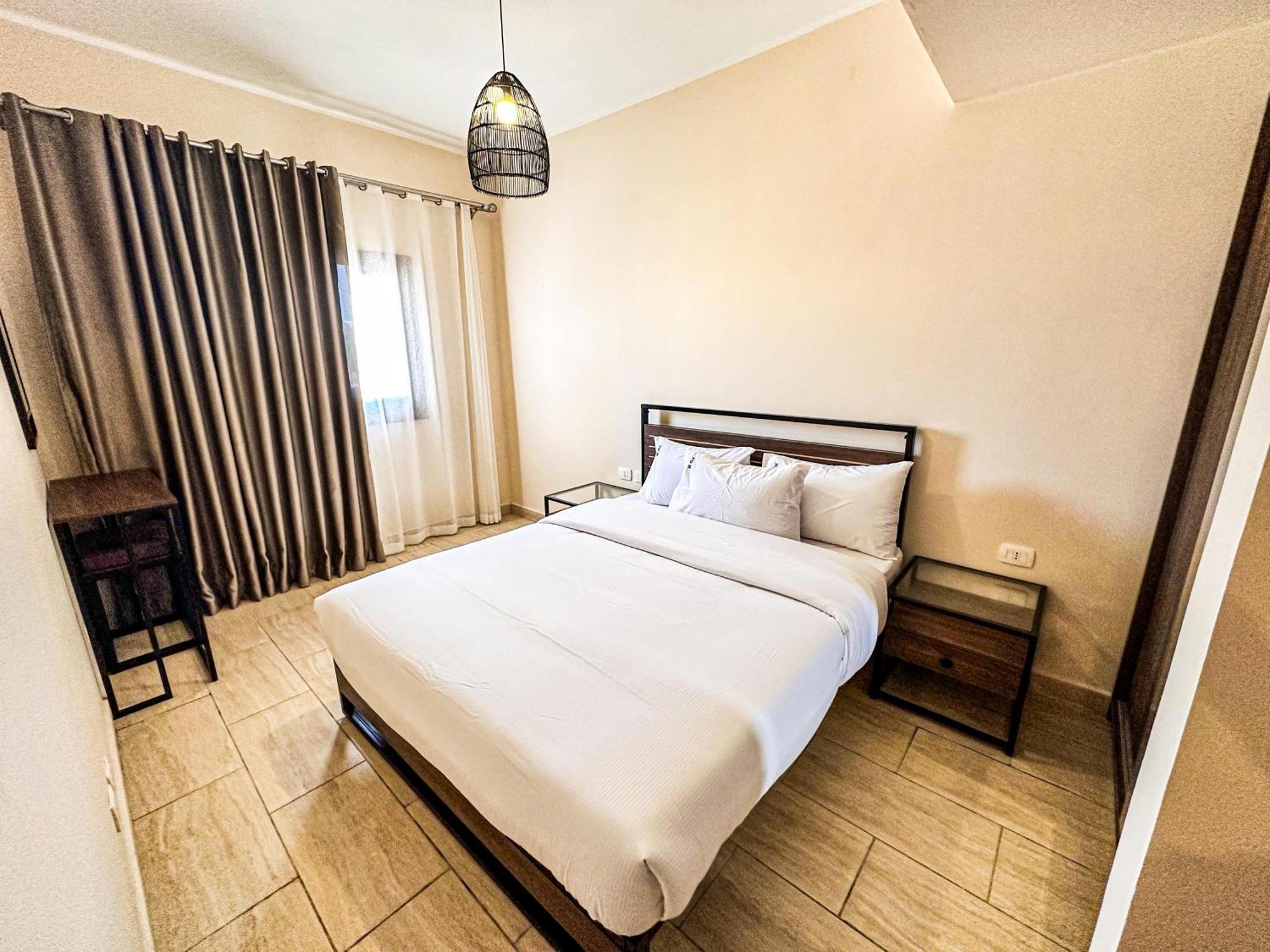 Aldau Heights Modern Brand New Apartment *