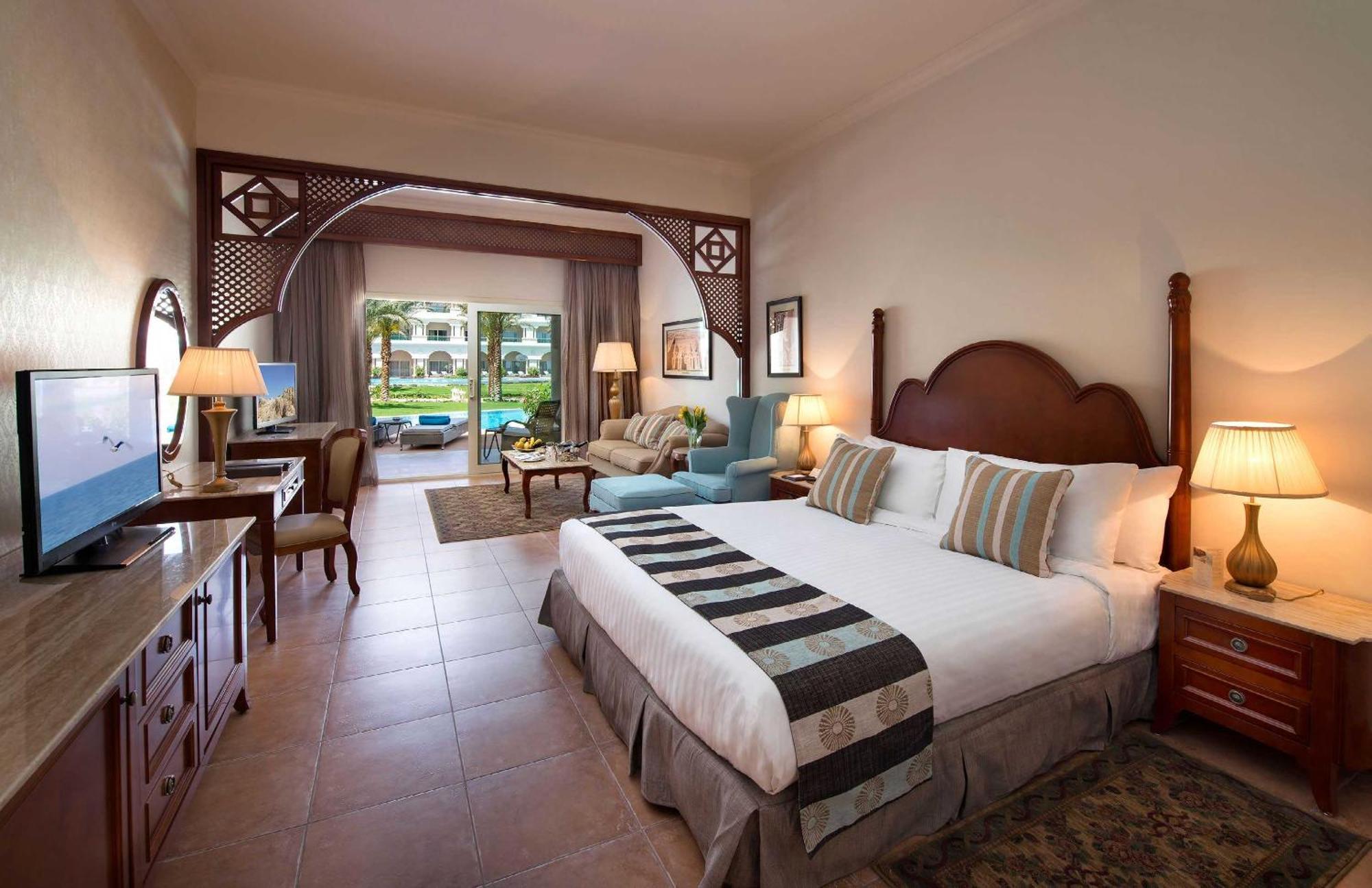 Baron Palace Sahl Hasheesh Station touristique