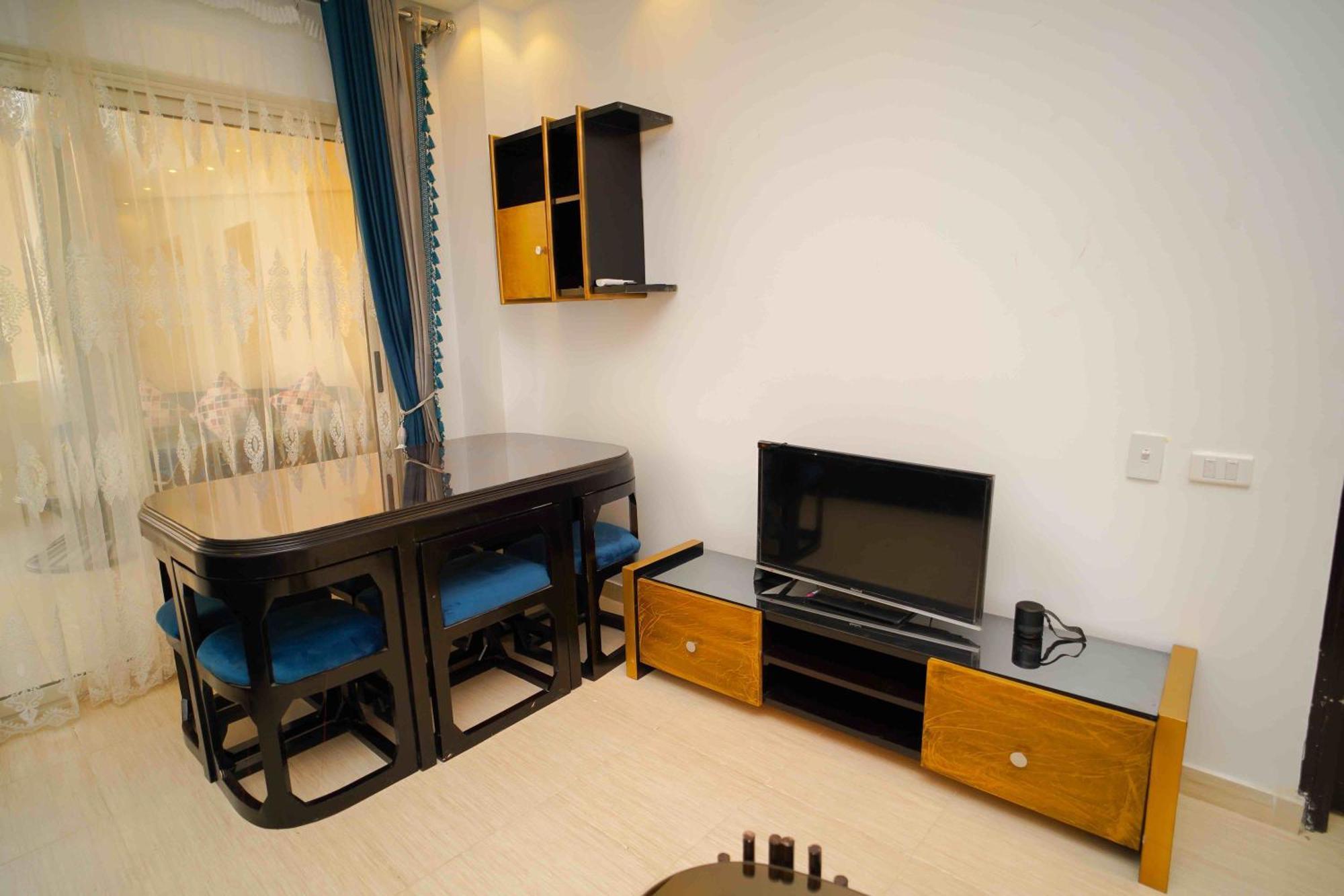 Apartment كمباوند فلورنزا خمسين *