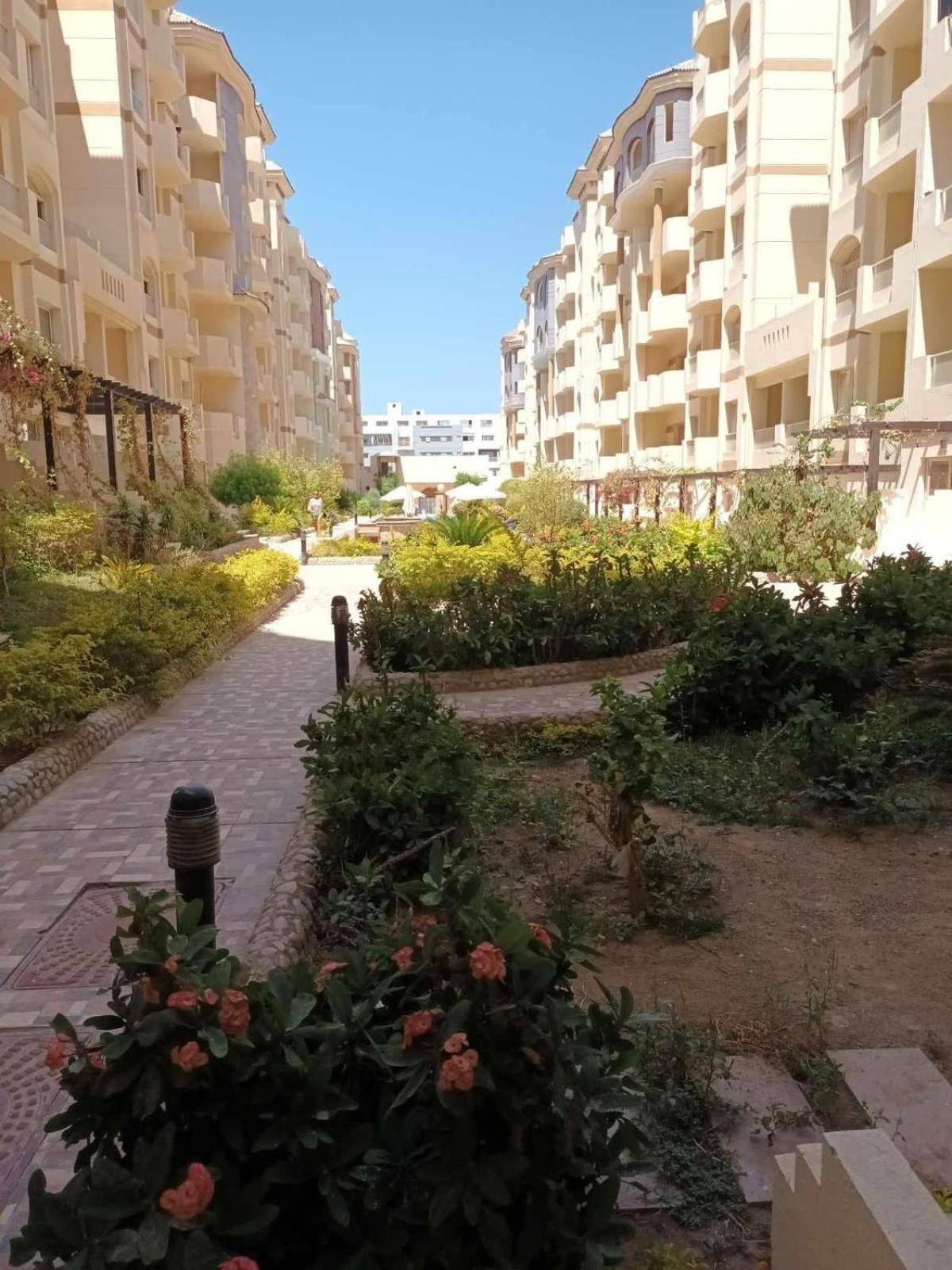 كمباوند فلورنزا خمسين * Hurghada