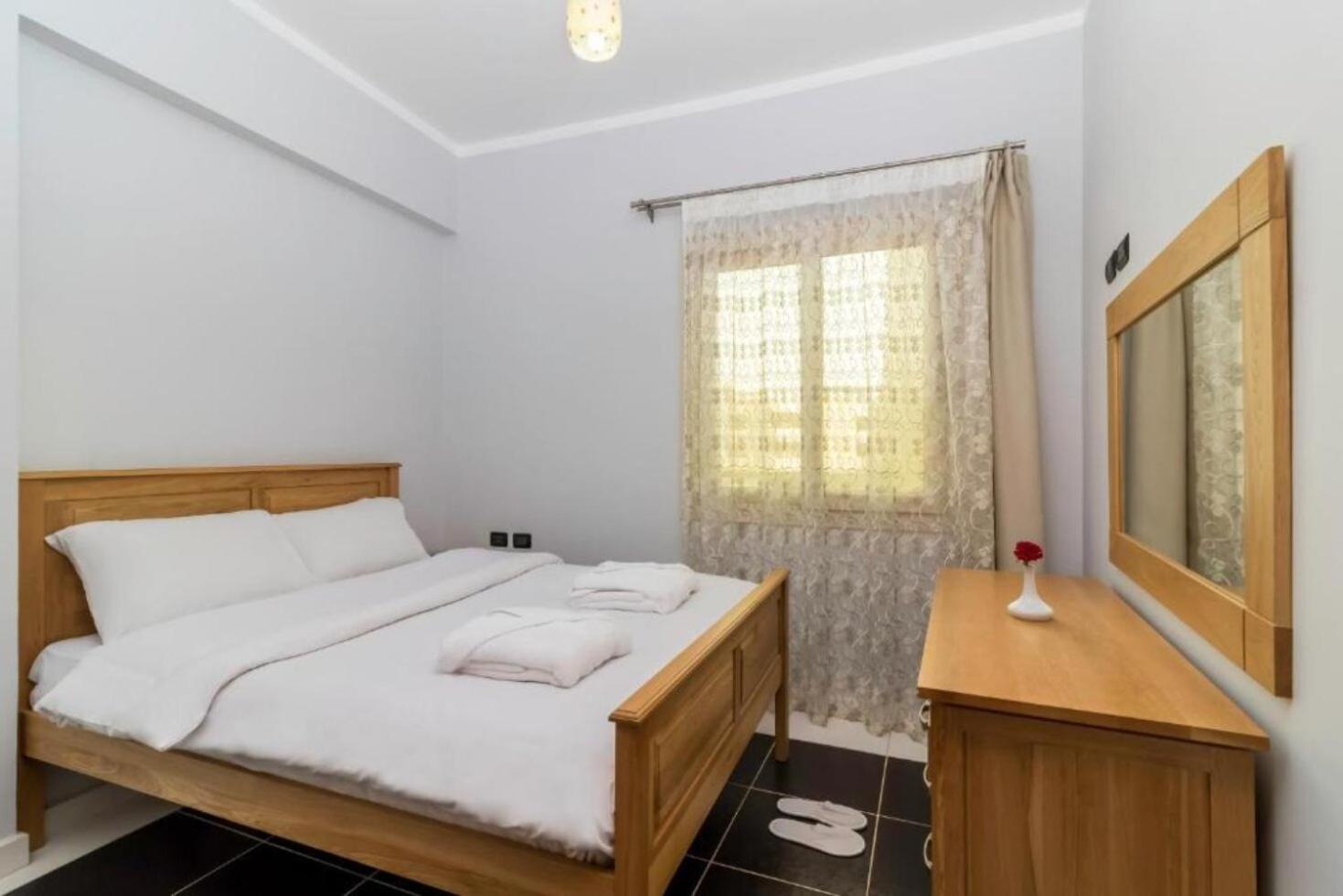 Royal Resort, Apartment *