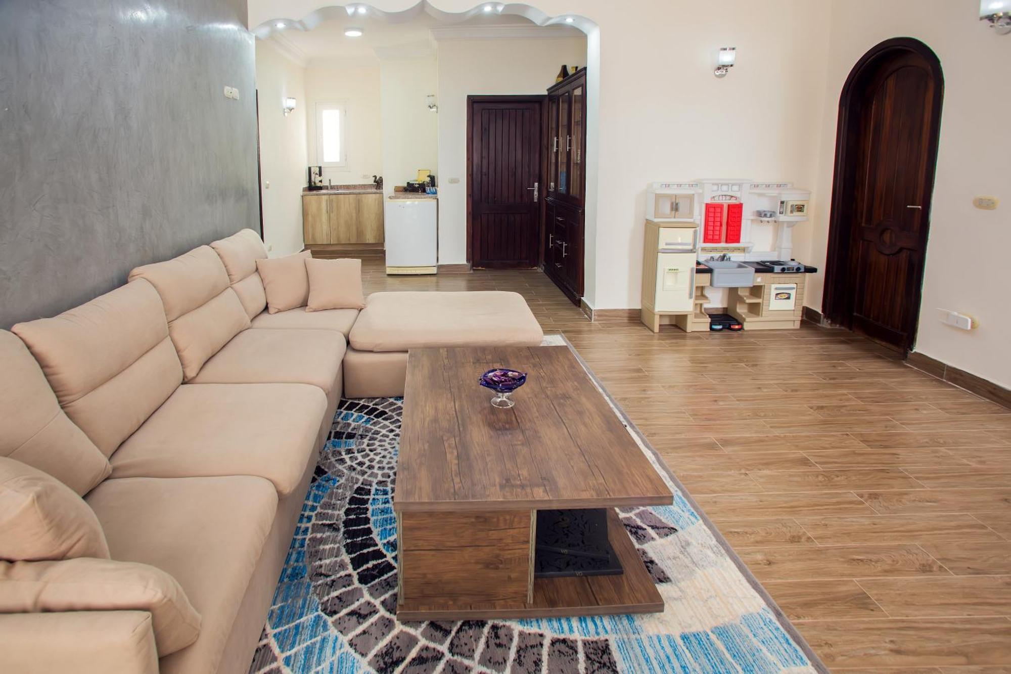 Luxury Royal Blue Family 8pers Private Pool Villa Hurghada