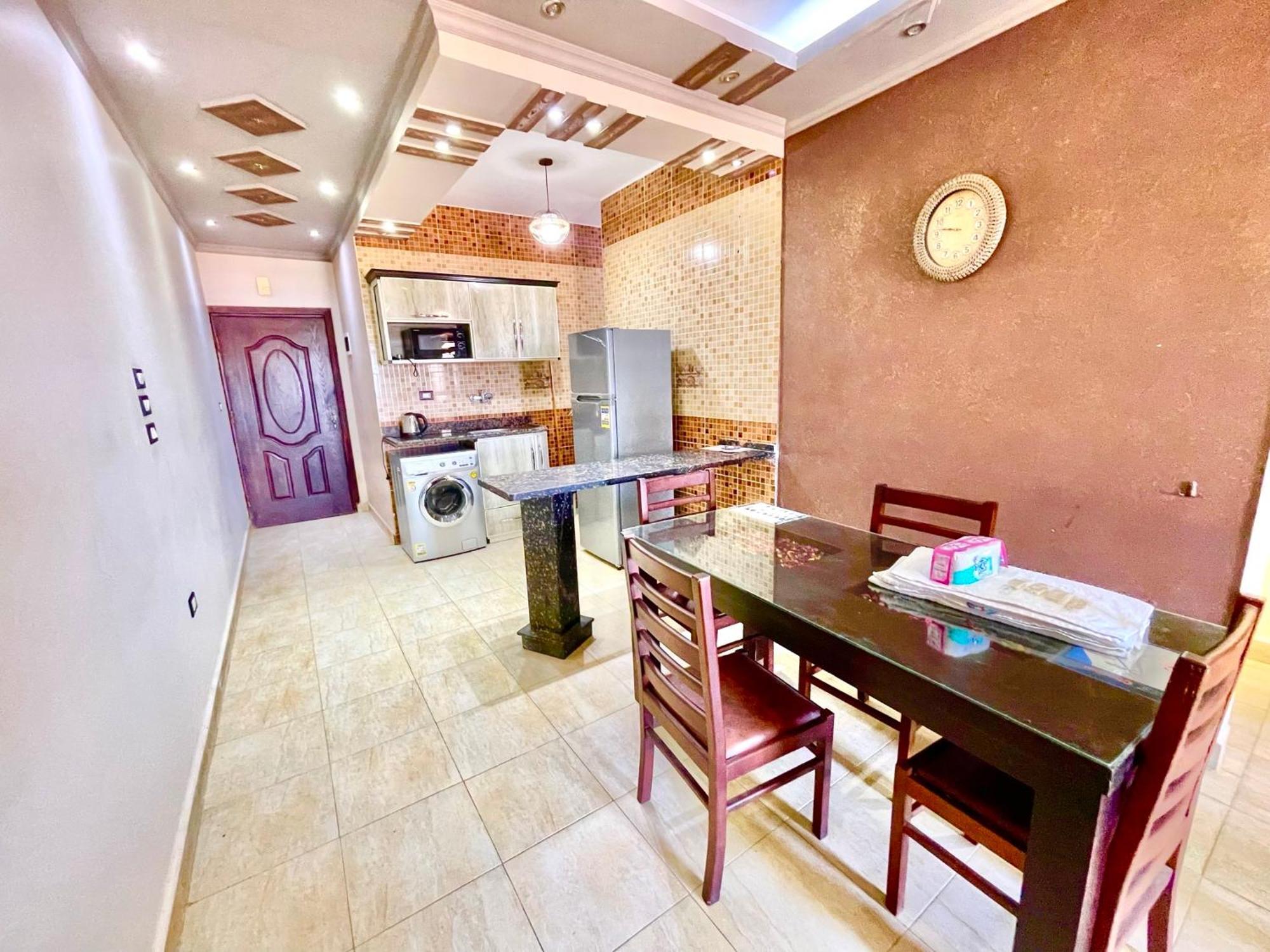 Charbel Aparthotel 3*