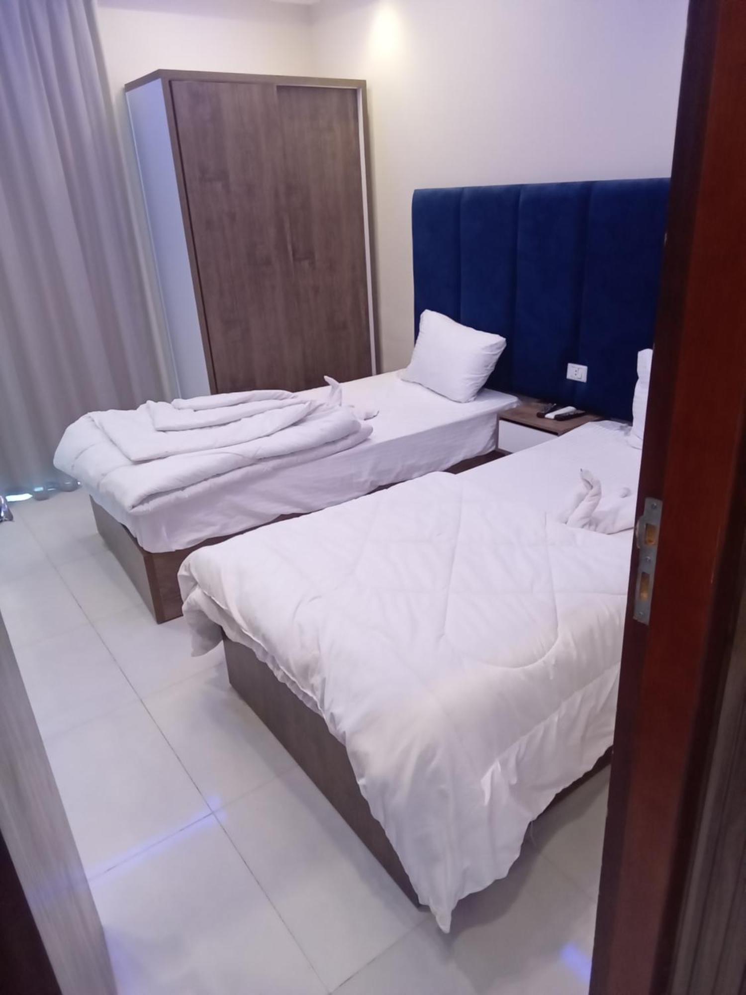 Casablanca Star For Families And Couples Only *
