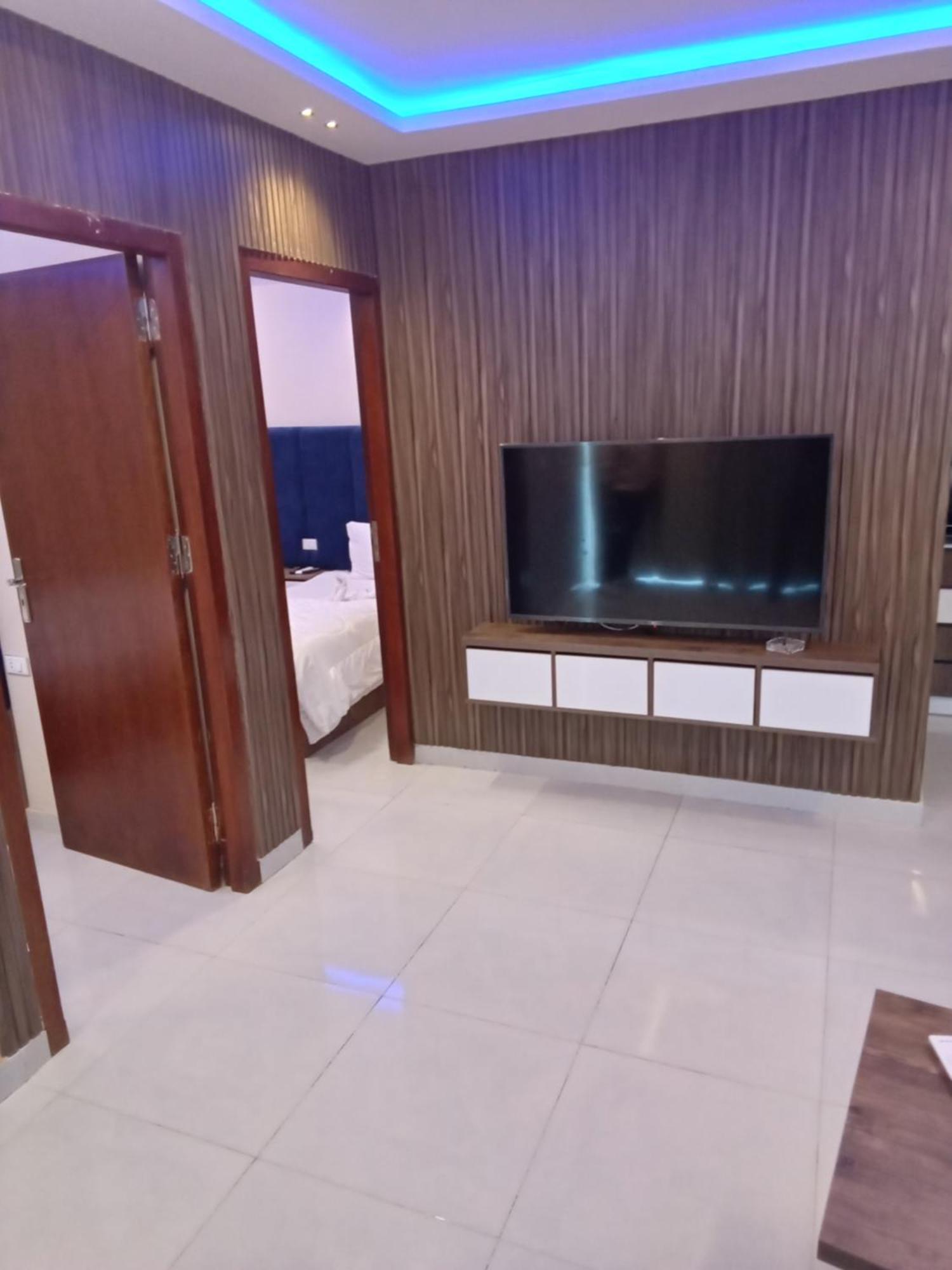 Casablanca Star For Families And Couples Only Apartment