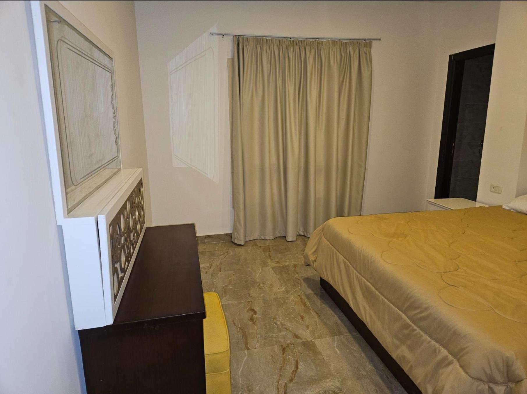 Noura Luxury With Free Pool And Access In *