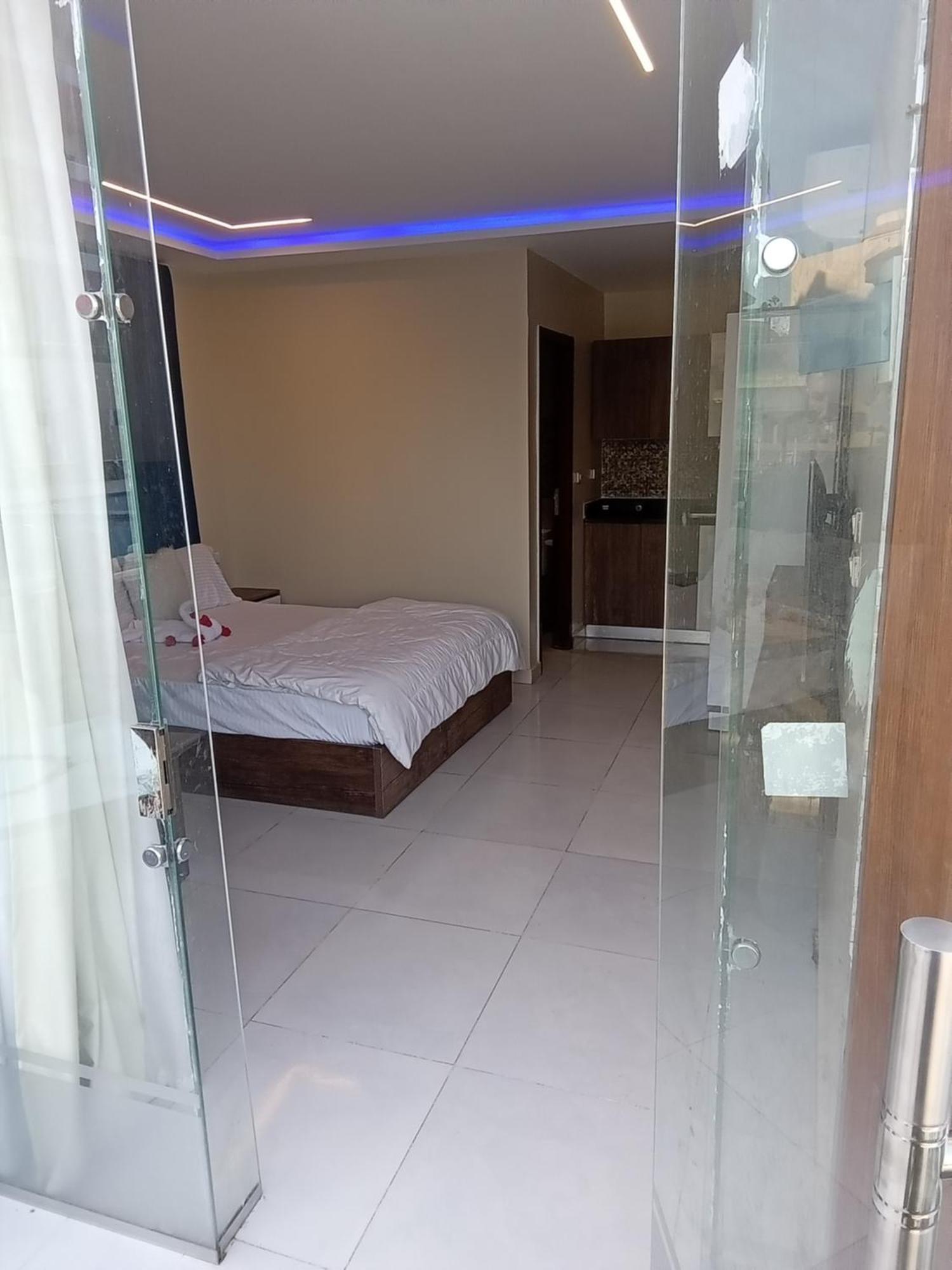 Casablanca Star For Families And Couples Only Apartment *