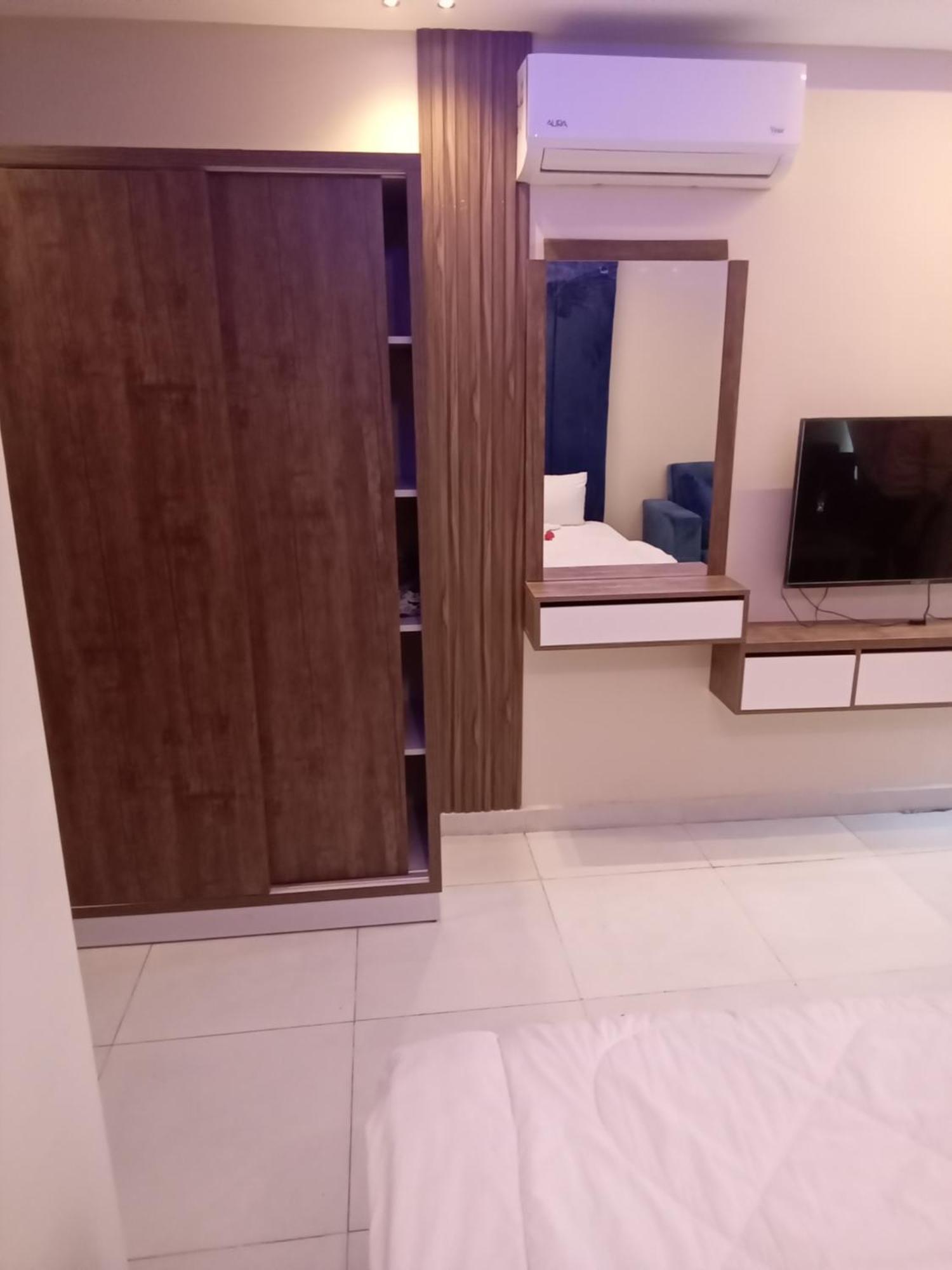 Casablanca Star For Families And Couples Only Apartment