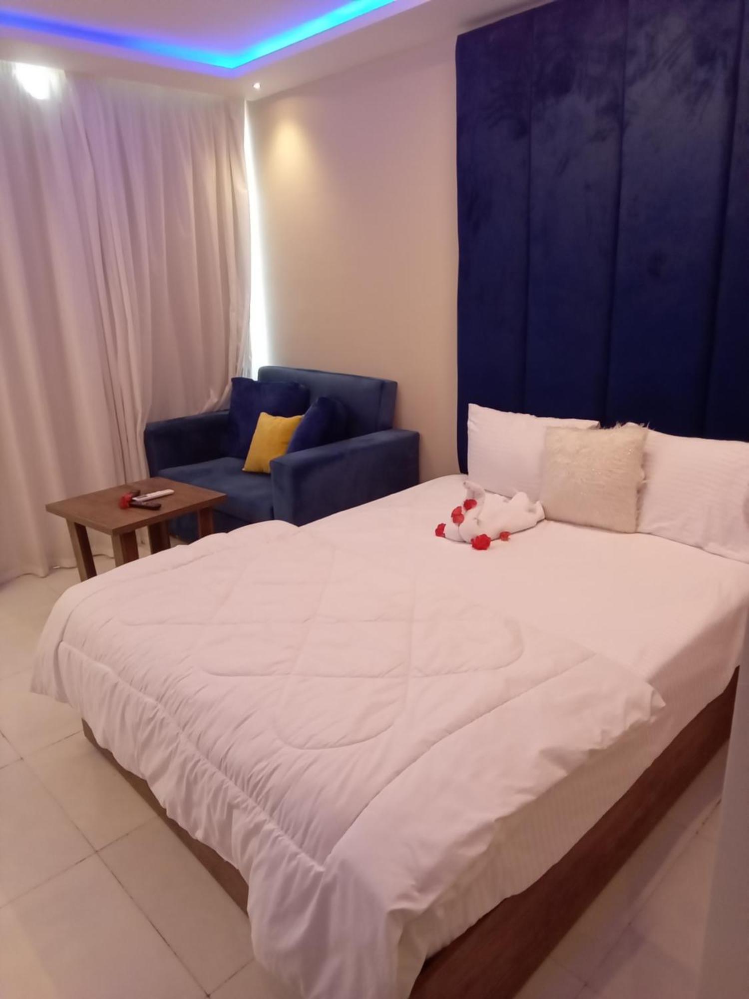 Casablanca Star For Families And Couples Only *