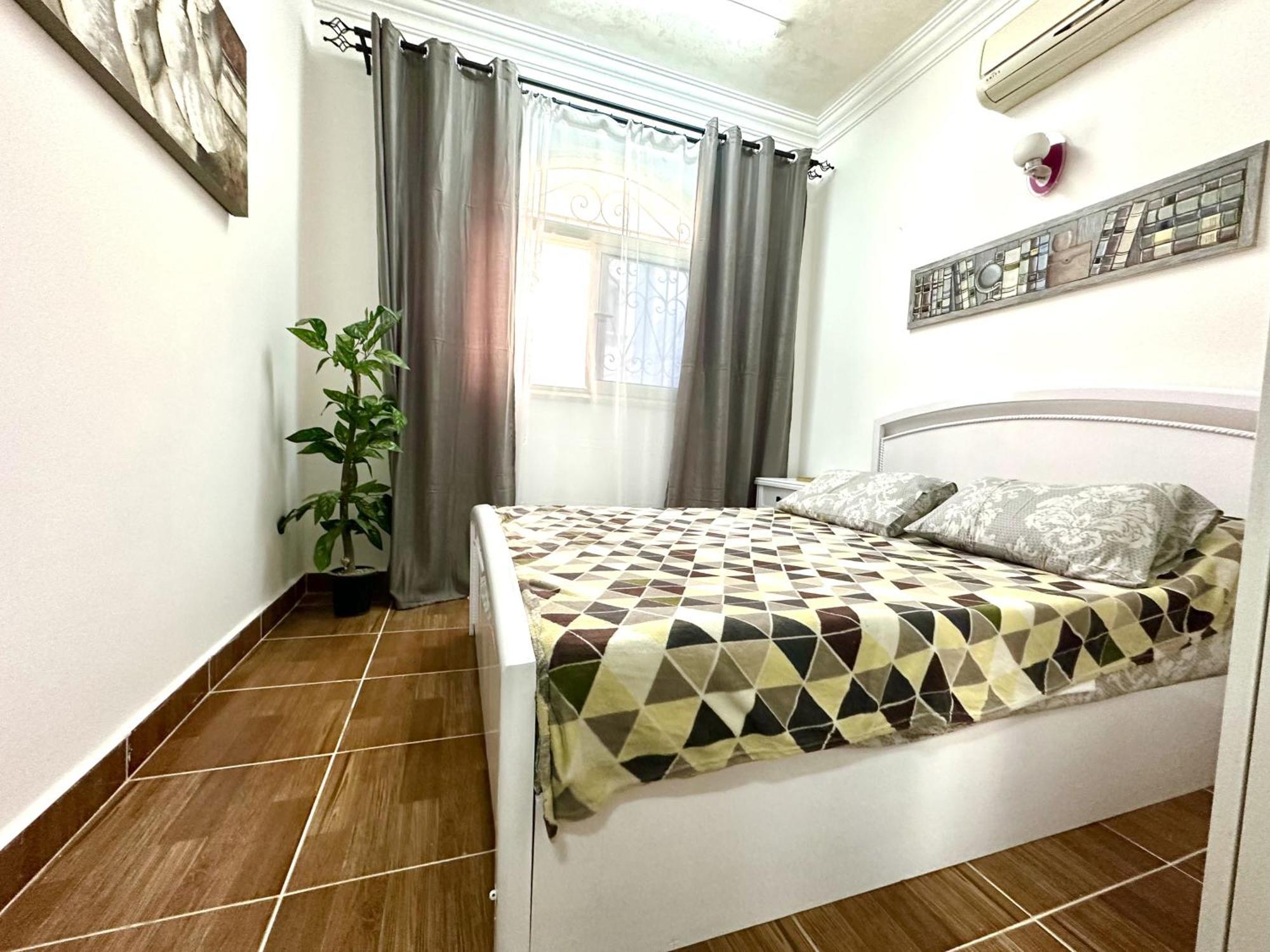 Desert Pearl Purple Apartment
