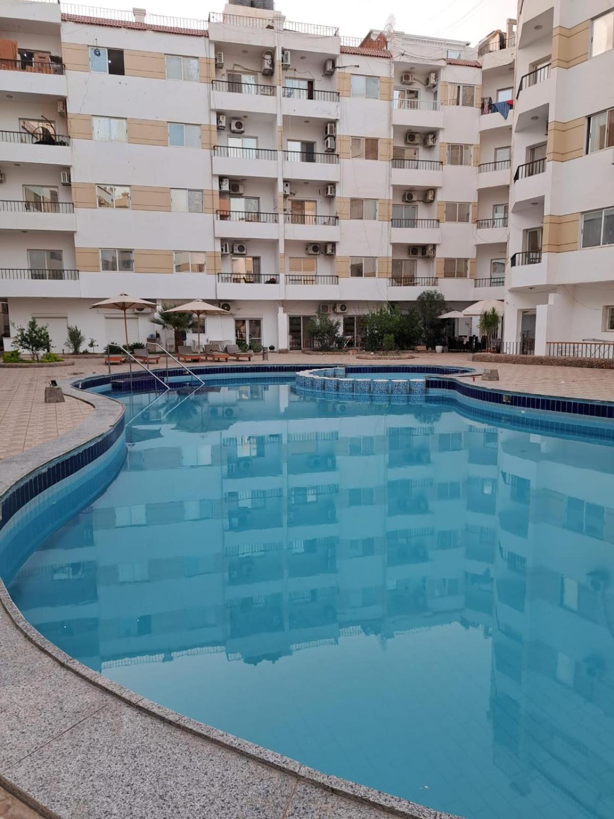 Apartment Compound Lotus