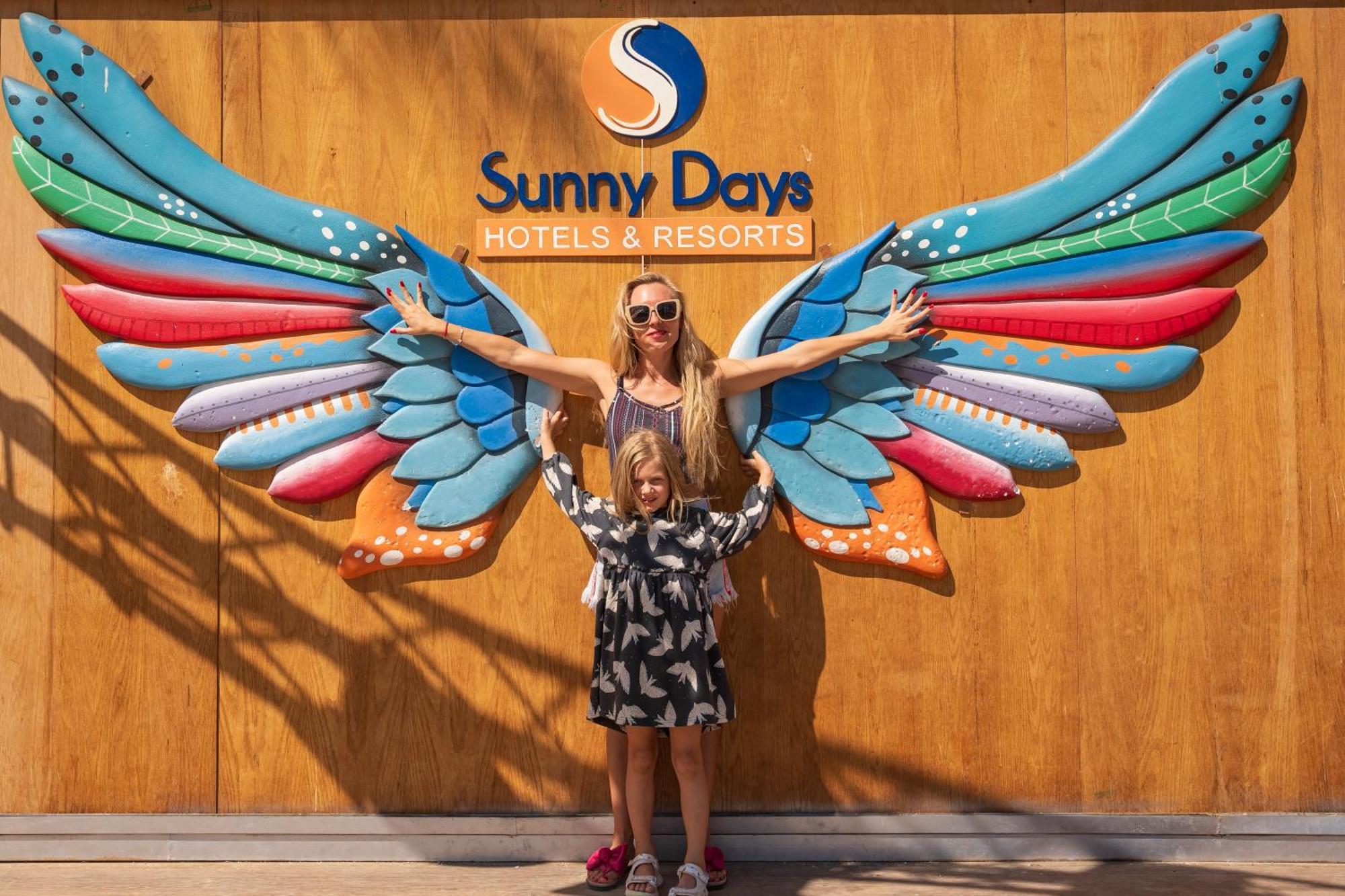 Resort Sunny Days El Palacio &