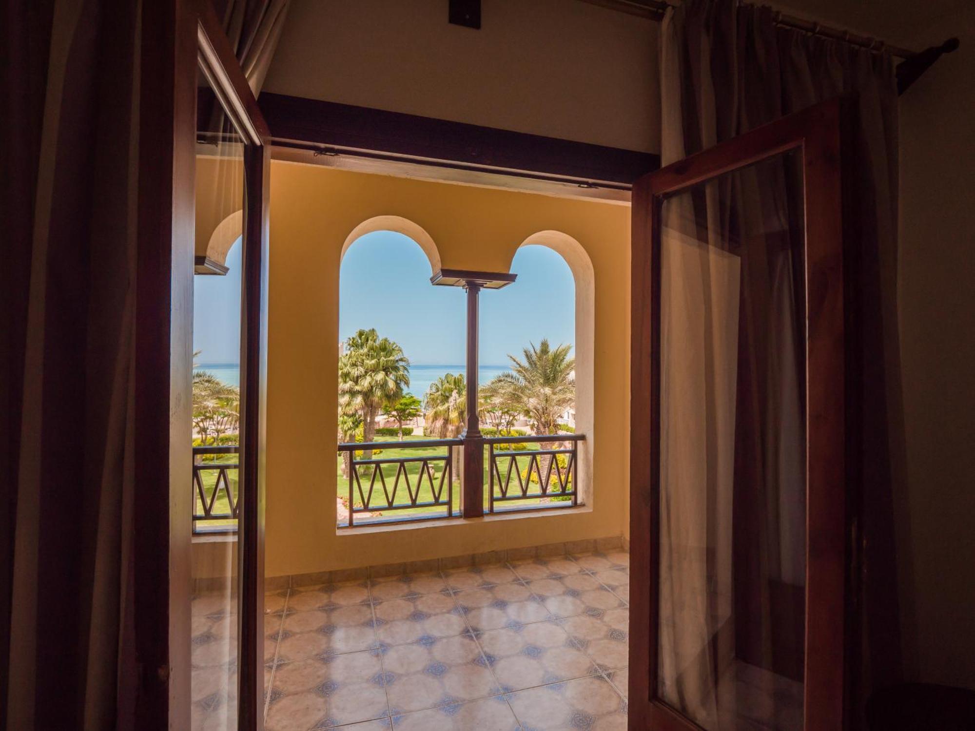 Sunny Days Palma De Mirette & Station touristique