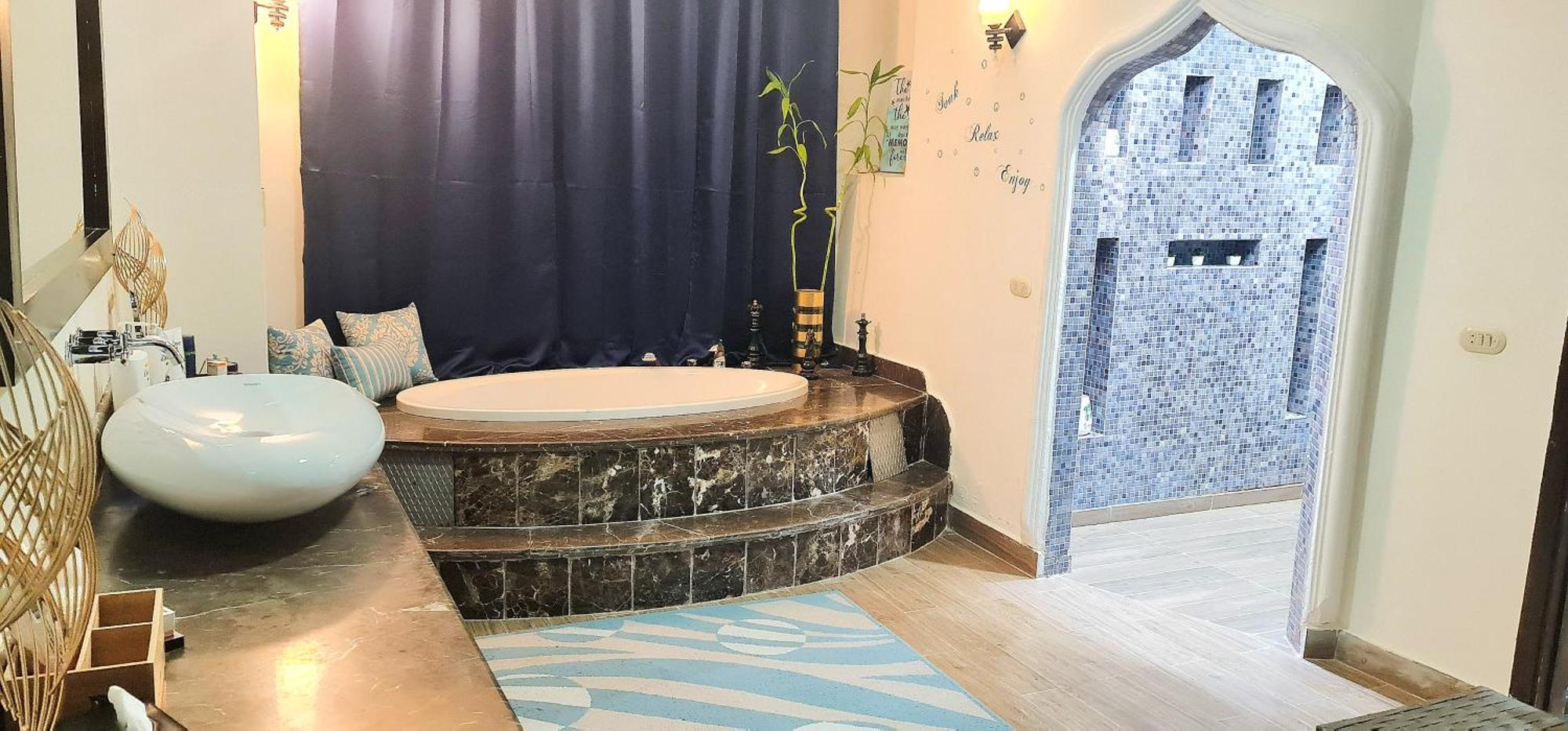 Luxury Royal Blue Family 8pers Private Pool Hurghada
